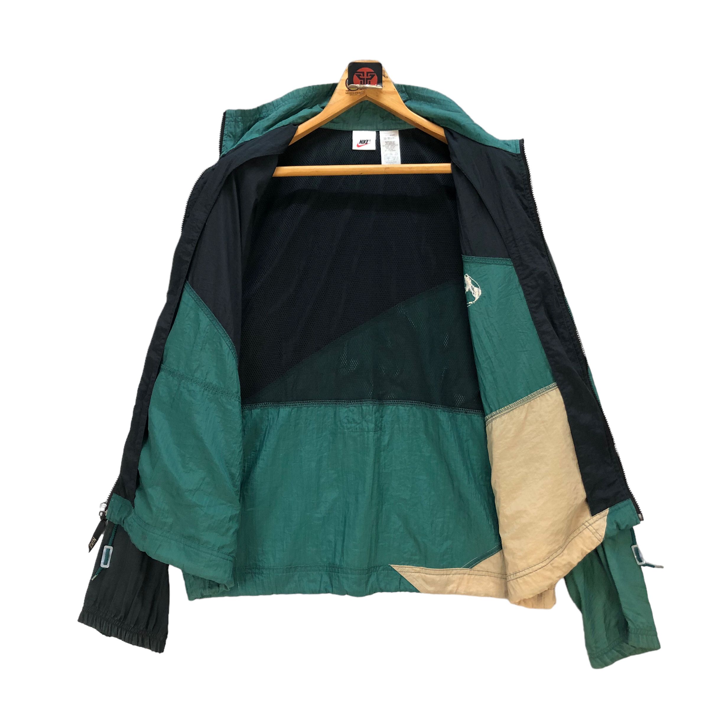 Nike TRASHED🔥 90's NIKE COLORBLOCK WINDBREAKER #7391-142 Size US M / EU 48-50 / 2 - 9 Thumbnail