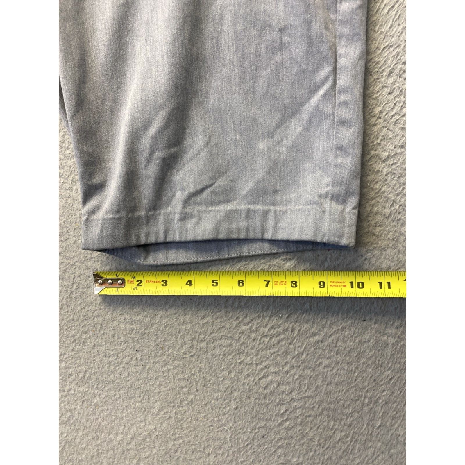 Volcom VINTAGE Volcom Men’s Shorts Chino Gray Size 34 Summer Casual Size US 34 / EU 50 - 6 Thumbnail