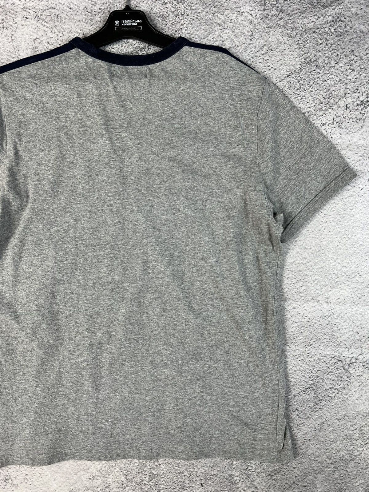 Fred Perry Fred Perry small logo T-shirt Y2K Size US M / EU 48-50 / 2 - 7 Thumbnail