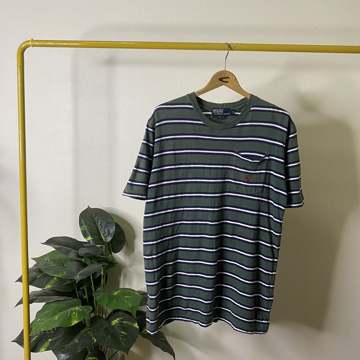 Polo Ralph Lauren Vintage Polo Ralph Lauren Single Pocket Stripes Tee Size US L / EU 52-54 / 3 - 1 Thumbnail