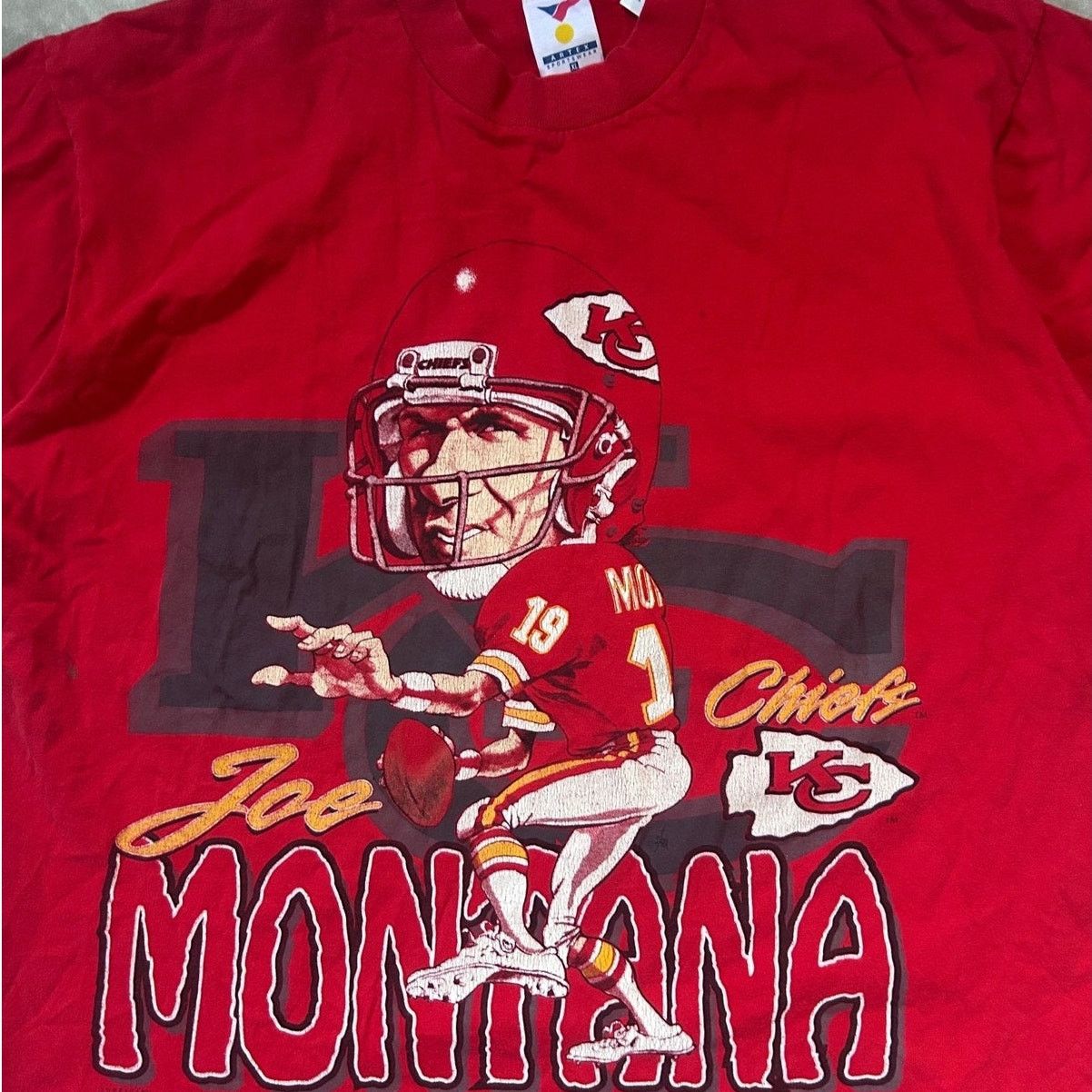 Vintage 90s Vintage Kansas City Joe Montana Caricature Red Shirt XL Size US XL / EU 56 / 4 - 2 Thumbnail