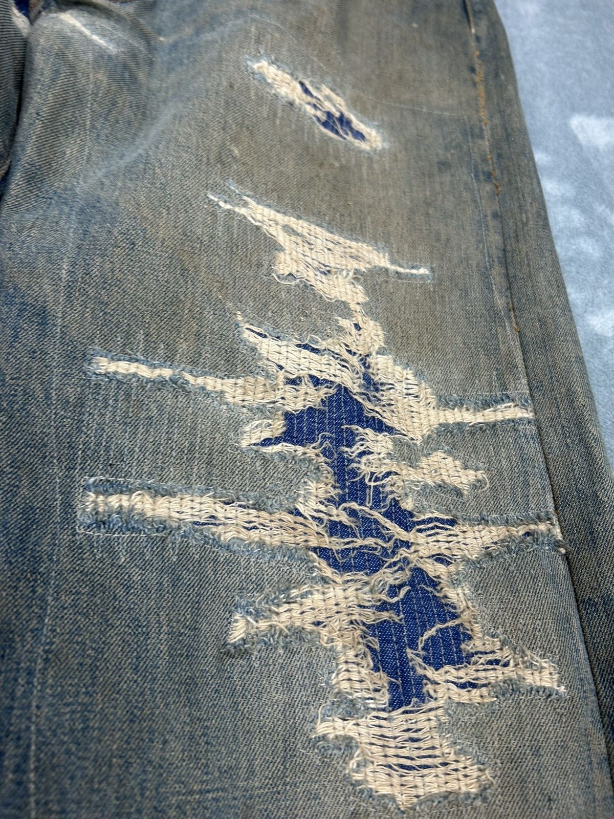 Levi's Vintage Clothing Vintage Levi’s 501 Red Line Distressed Denim Jeans S0112 Size US 34 / EU 50 - 4 Thumbnail