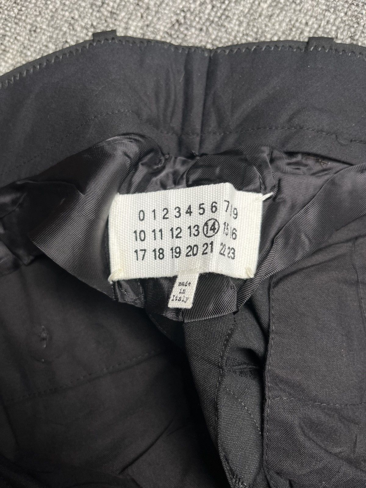 Maison Margiela maison margiela trousers pants black Size US 32 / EU 48 - 9 Thumbnail