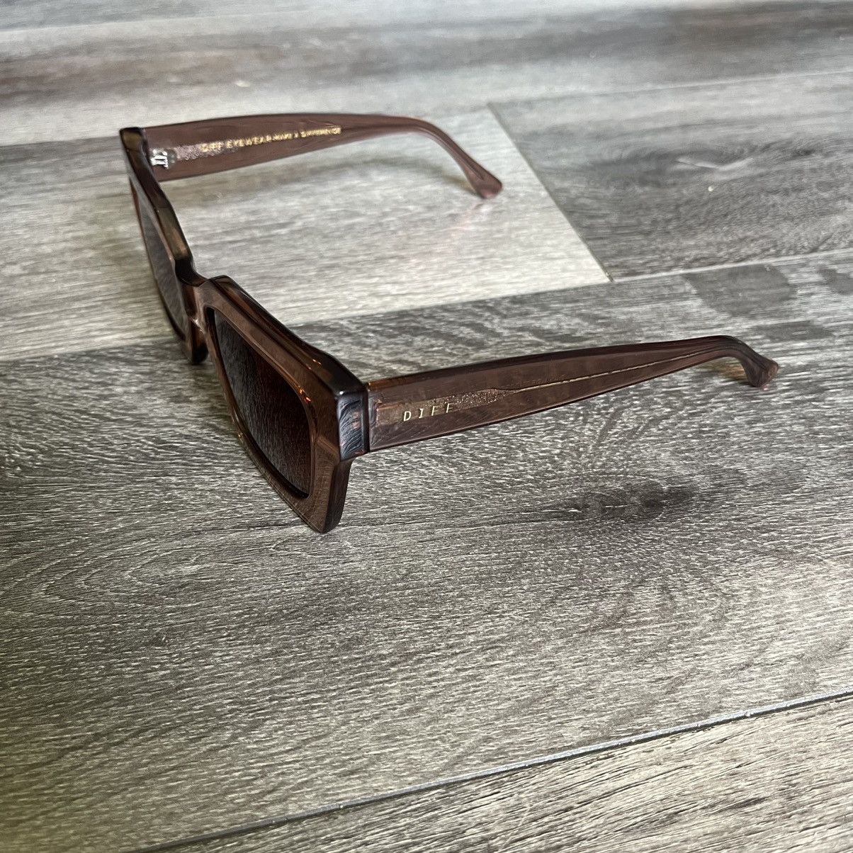 Other DIFF Eyewear Dani Sunglasses Rose Stone Taupe Rose Gradient Size ONE SIZE - 4 Thumbnail