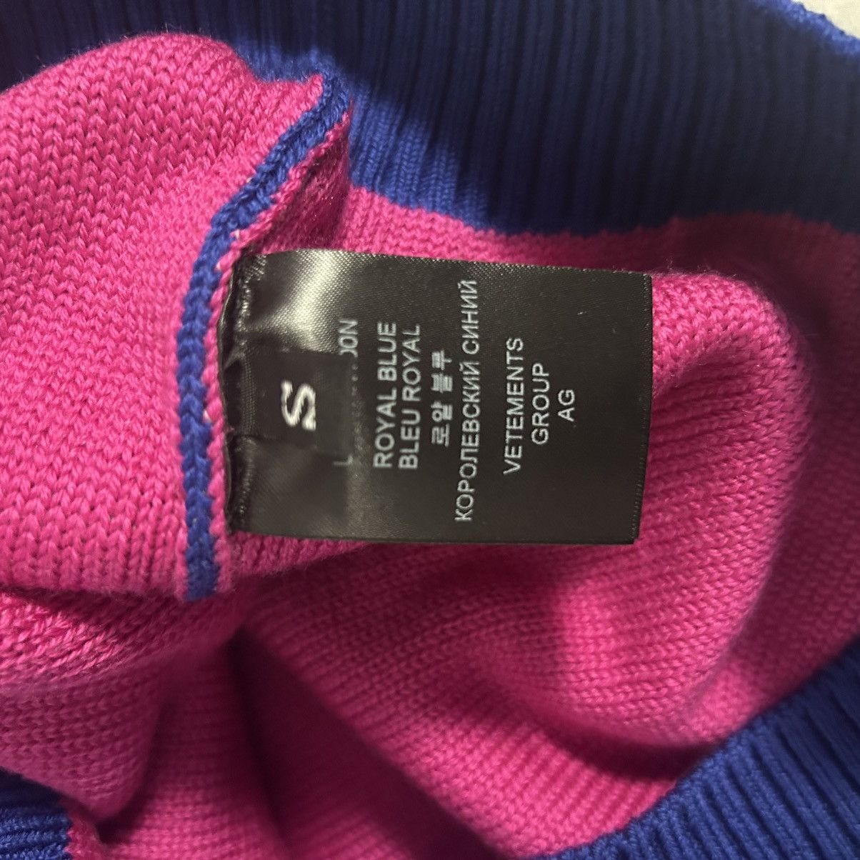 Vetements New Vetements Translation Sweater Blue Size Small Size US S / EU 44-46 / 1 - 3 Thumbnail