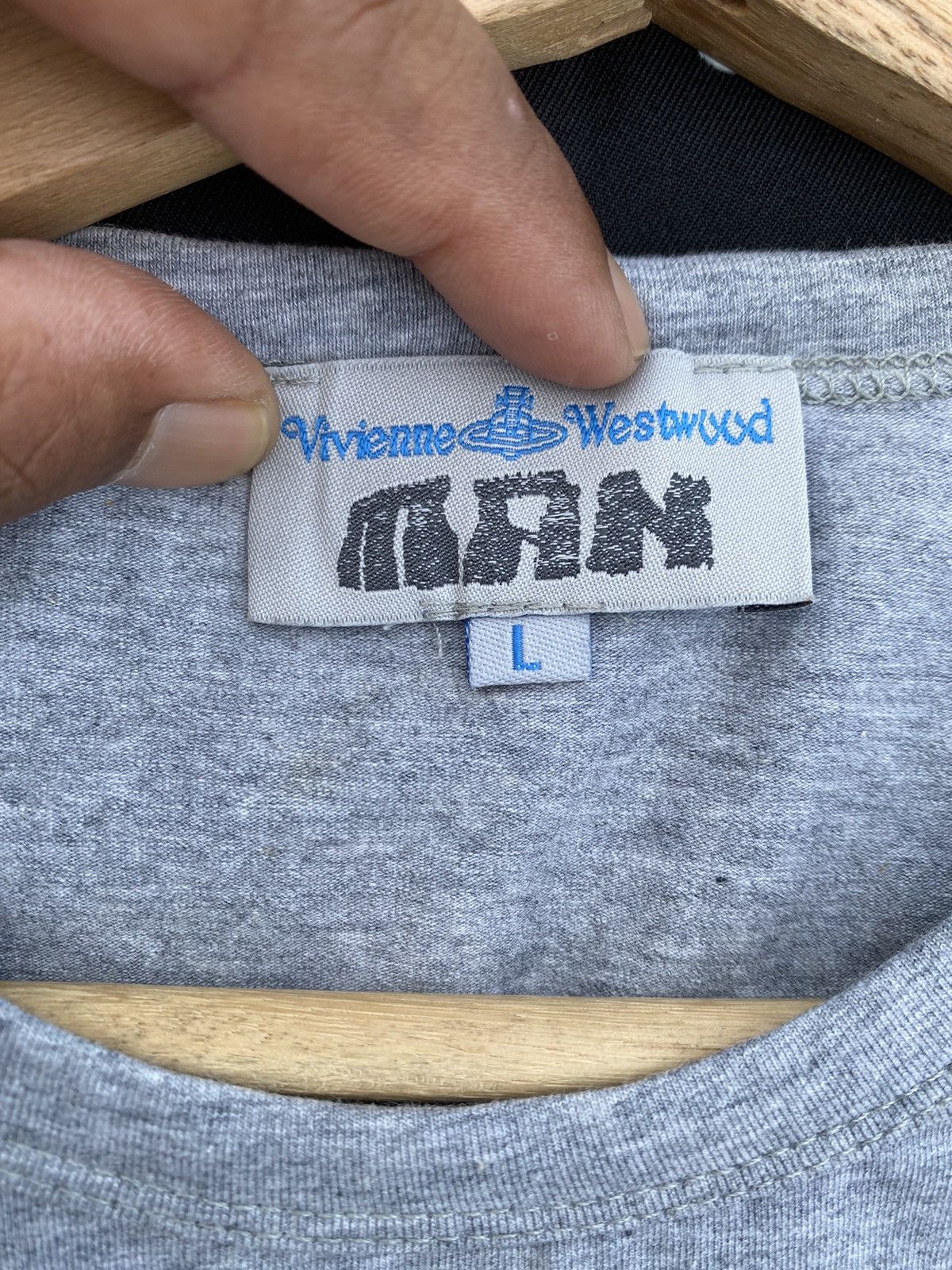 Vivienne Westwood Rare Vintage Vivienne Westwood Man Tshirt Size US S / EU 44-46 / 1 - 9 Thumbnail