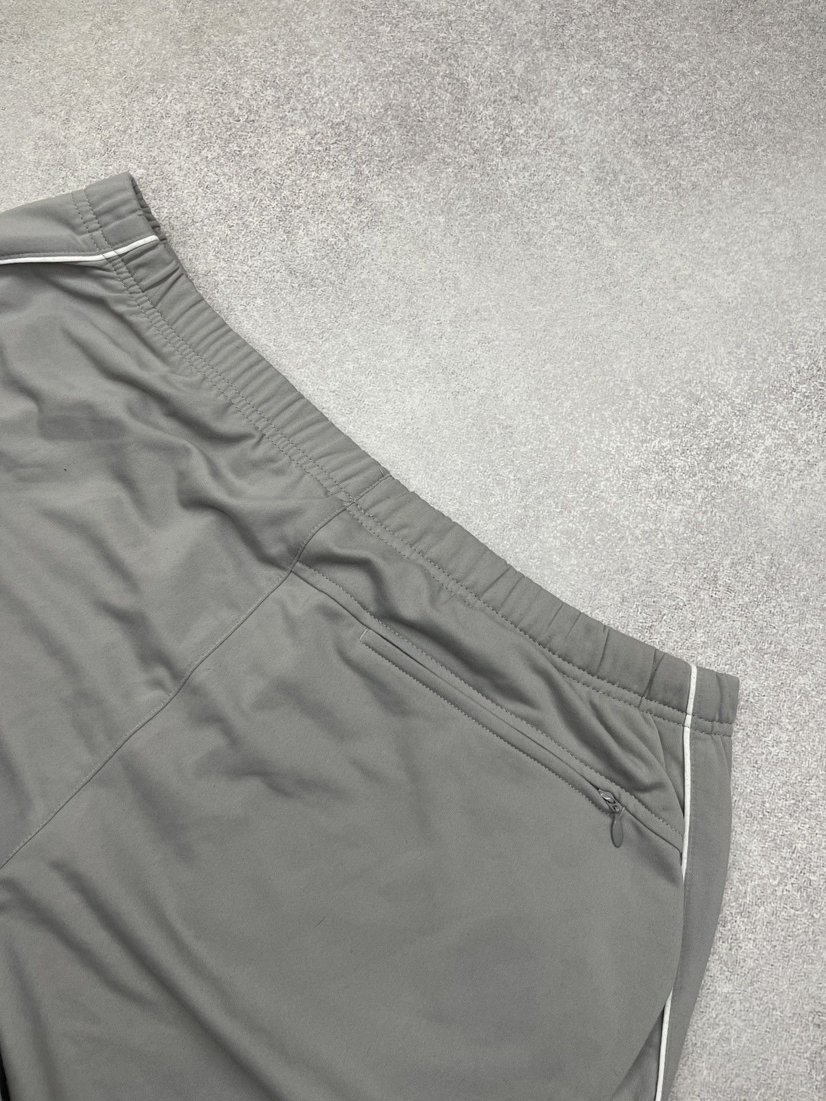 Nike Vintage Nike Sweatpants Grey Drill Y2K TECH ACG Size XXL Size US 38 / EU 54 - 10 Thumbnail