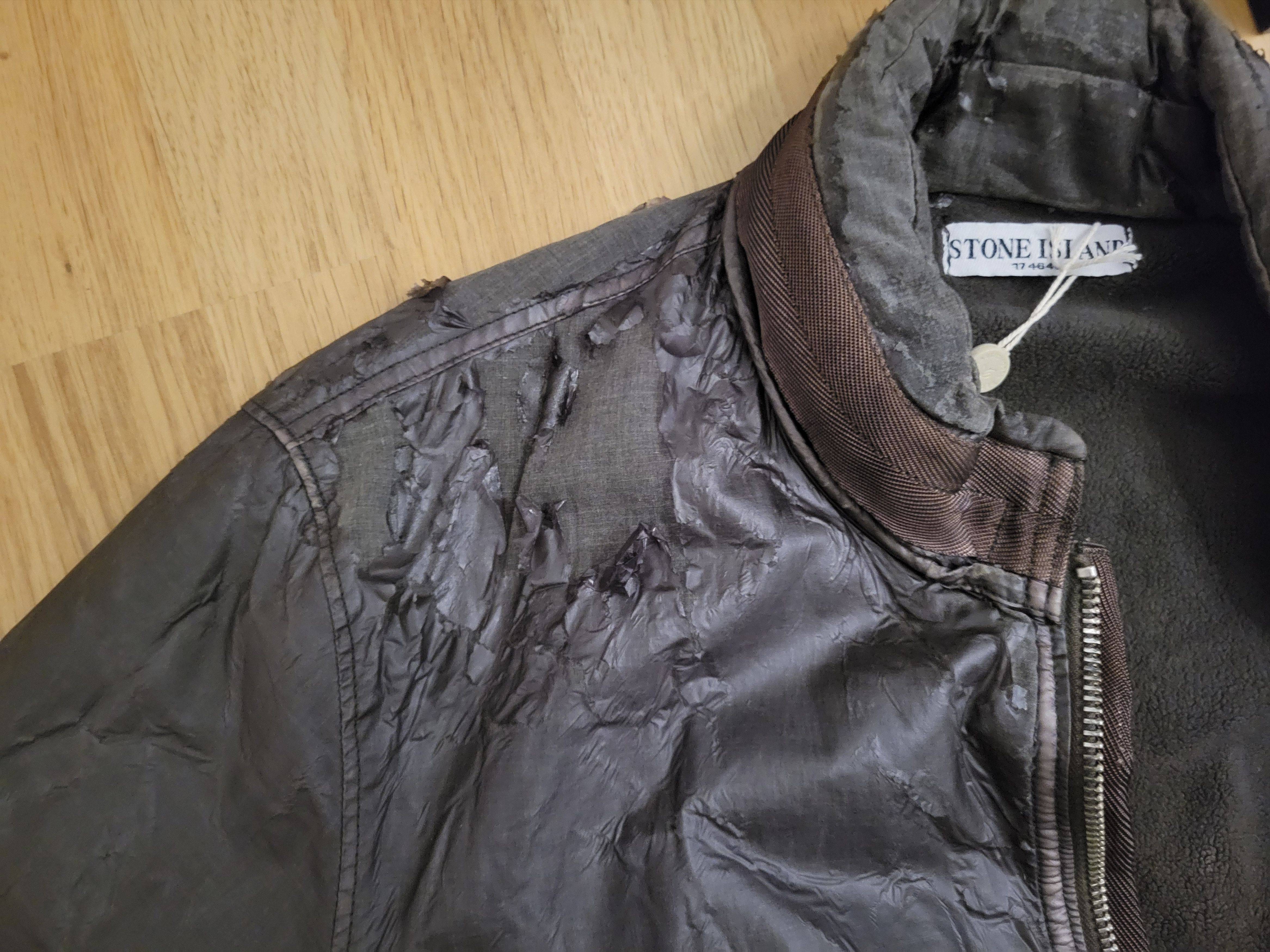 Stone Island Stone Island wax jacket Size US L / EU 52-54 / 3 - 9 Thumbnail