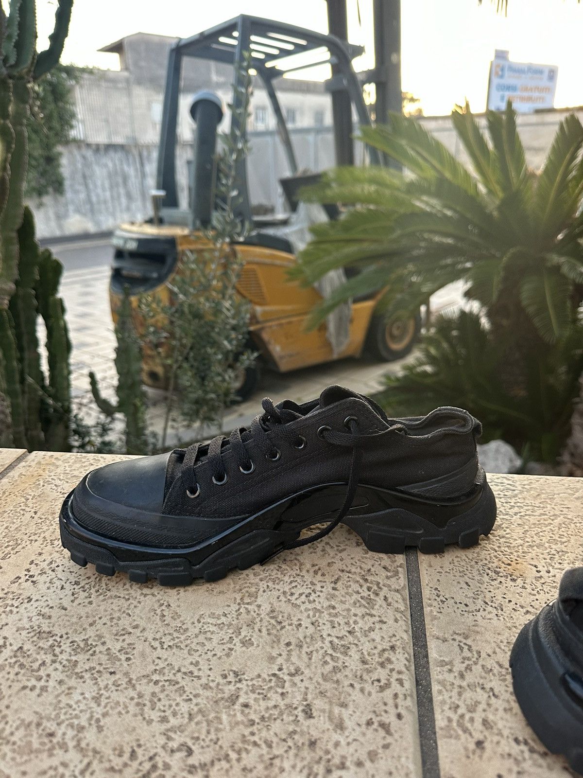 Adidas × Raf Simons Raf Simons x Adidas Shoes Sneakers Detroit Runner Black Size US 7 / EU 40 - 6 Thumbnail