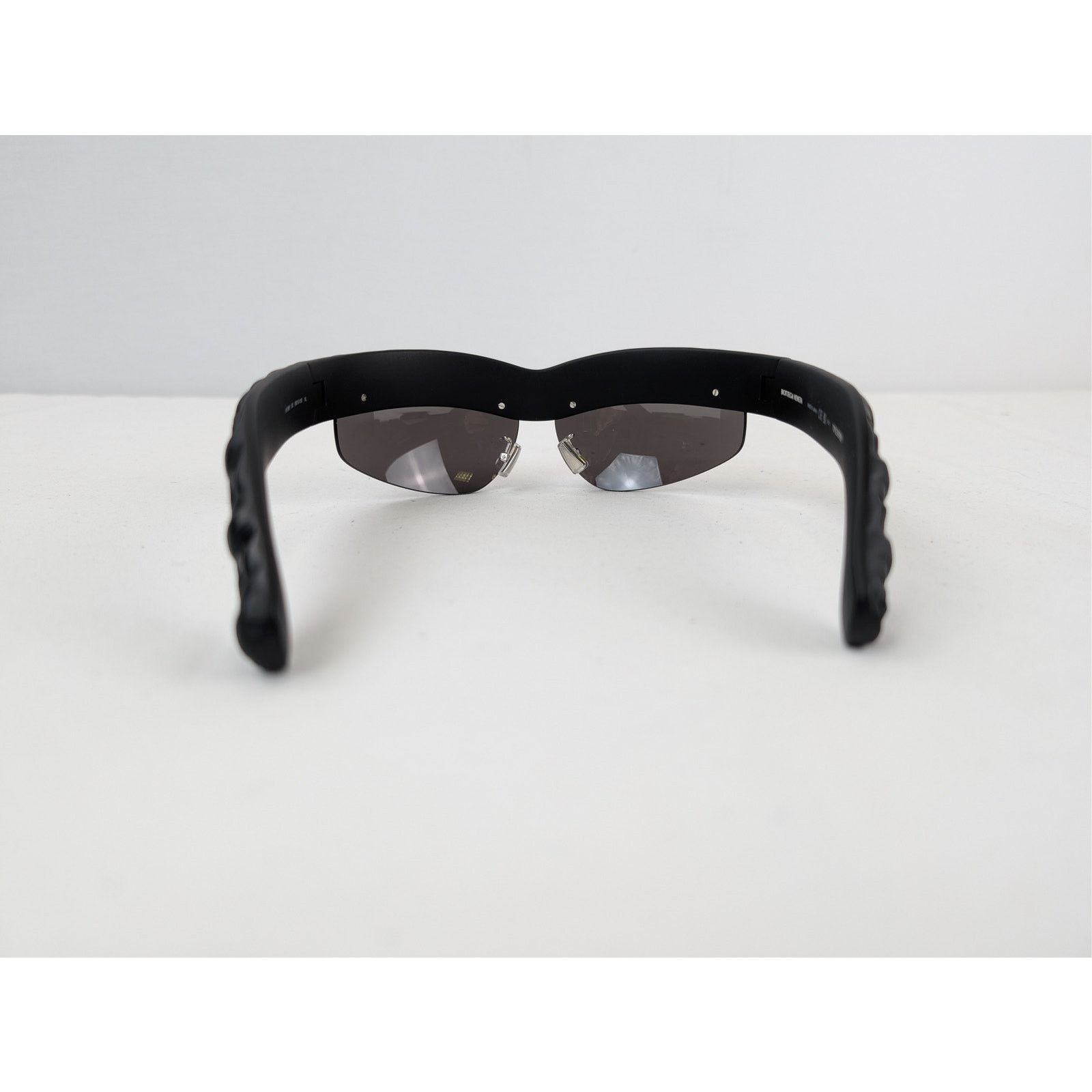 Bottega Veneta o1rshd1 Size: OS / Intrecciato Rim Sunglasses in Black Size ONE SIZE - 7 Thumbnail