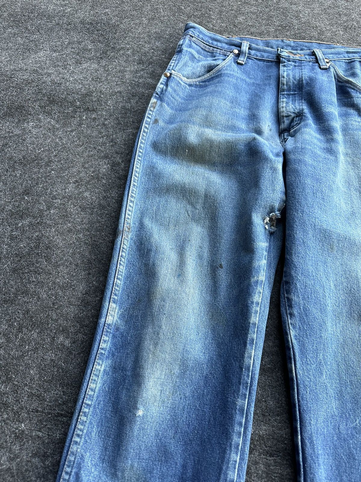 Vintage × Wrangler Vintage Wrangler Dirty Blue Washed Denim D476 Size US 30 / EU 46 - 2 Thumbnail