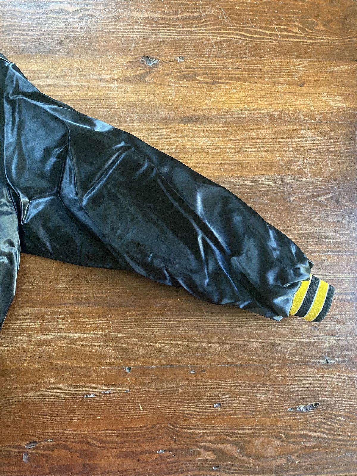 NHL × Swingster × Vintage Vintage 80’s Boston Bruins Satin Swingster Bomber Jacket Size US XL / EU 56 / 4 - 6 Thumbnail