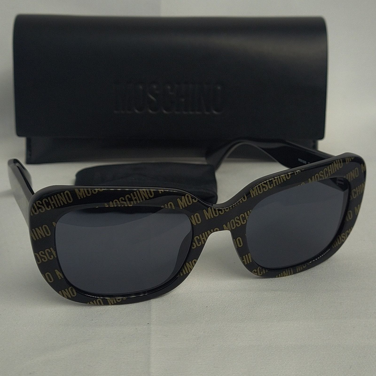 Moschino New Moschino Black and Gold Sunglasses Size ONE SIZE - 9 Thumbnail