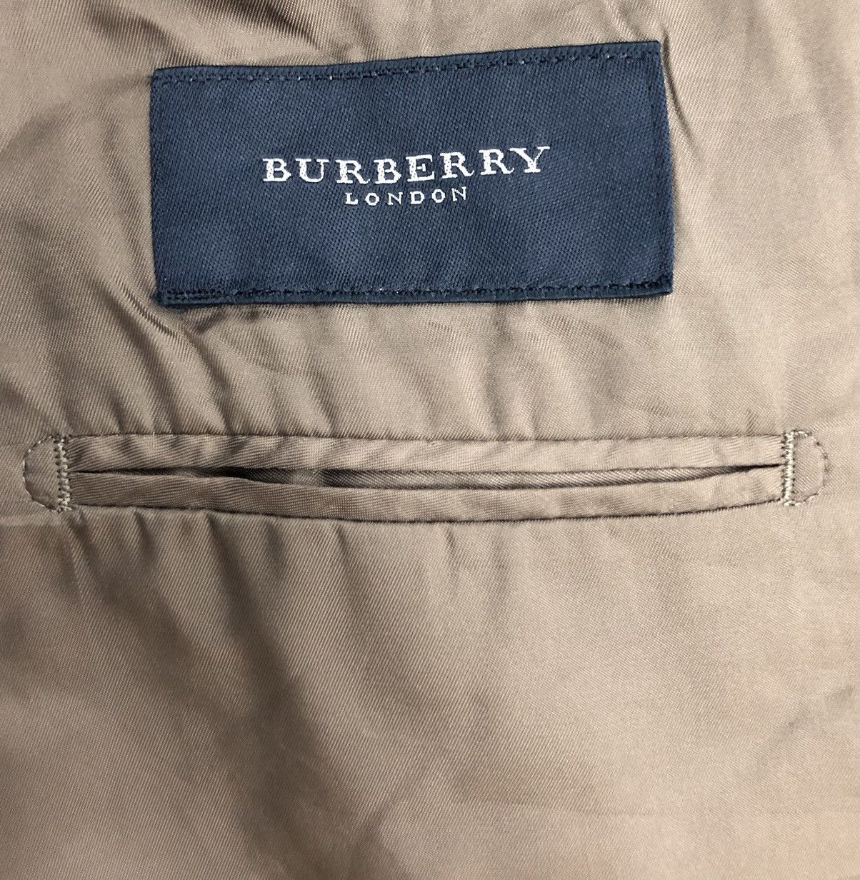 Burberry Burberry London Super 100’s Wool Blazer Made in Japan Size US L / EU 52-54 / 3 - 18 Thumbnail