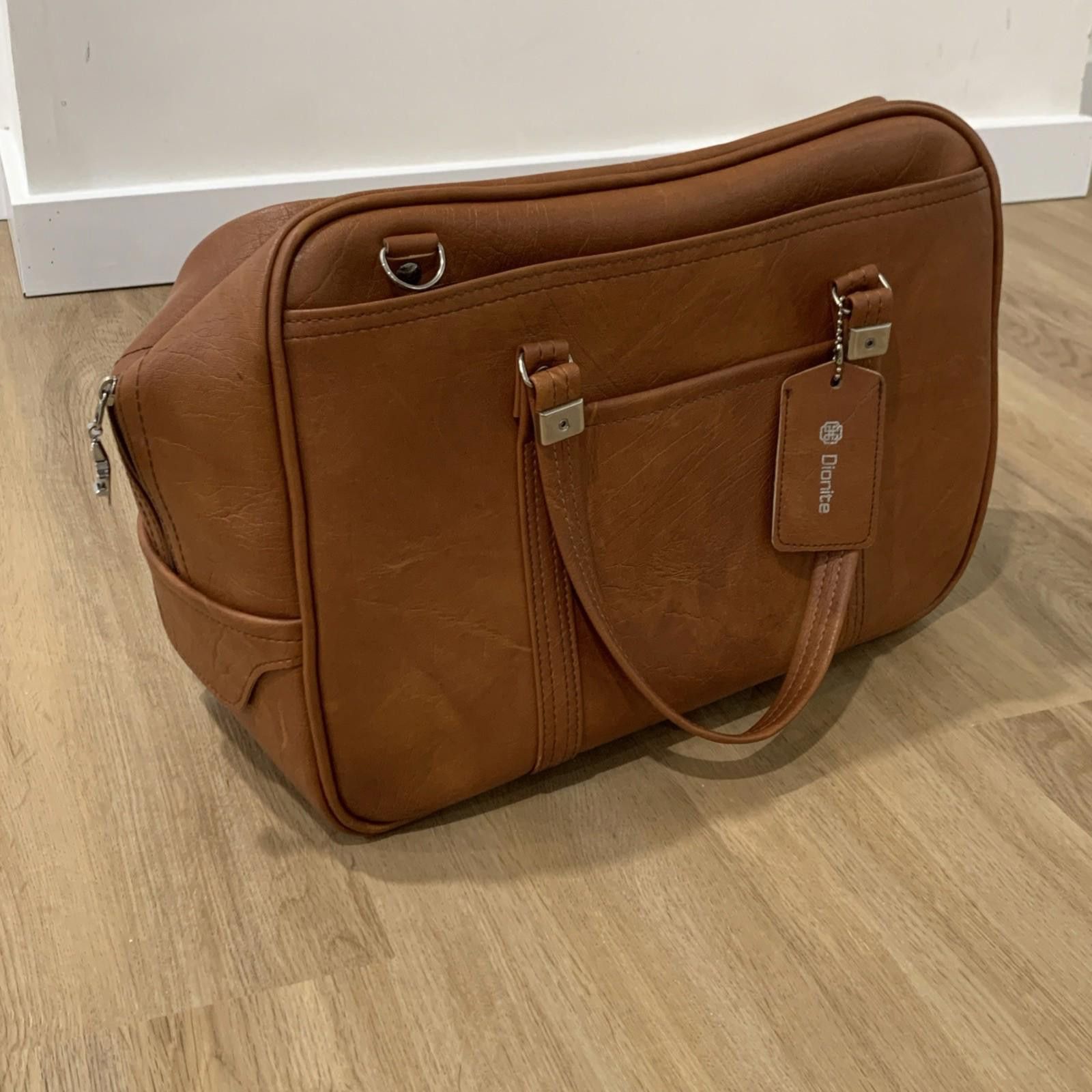 Other MINT Vintage 70s Dionite Leather Look Vinyl Weekender Bag - Size ONE SIZE - 1 Thumbnail