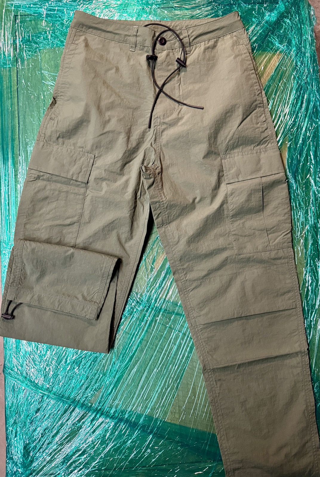 Black Scale Black Scale Nylon Cargo Pant Brand New in Bag Sz. Small Size US 29 - 1 Thumbnail