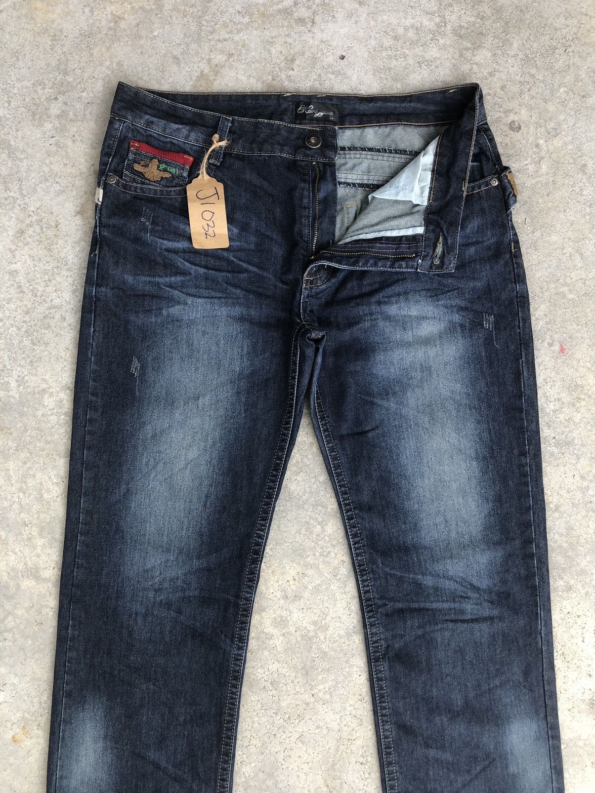 Japanese Brand Yoshitomo Nara Kurijyua Lolita Dog Distressed Size US 34 / EU 50 - 3 Thumbnail