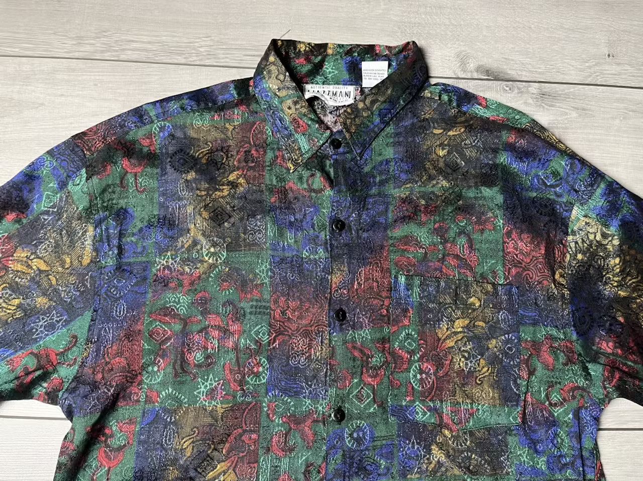 Vintage Vintage shirt crazy style size Medium rayon 100% Size US M / EU 48-50 / 2 - 3 Thumbnail