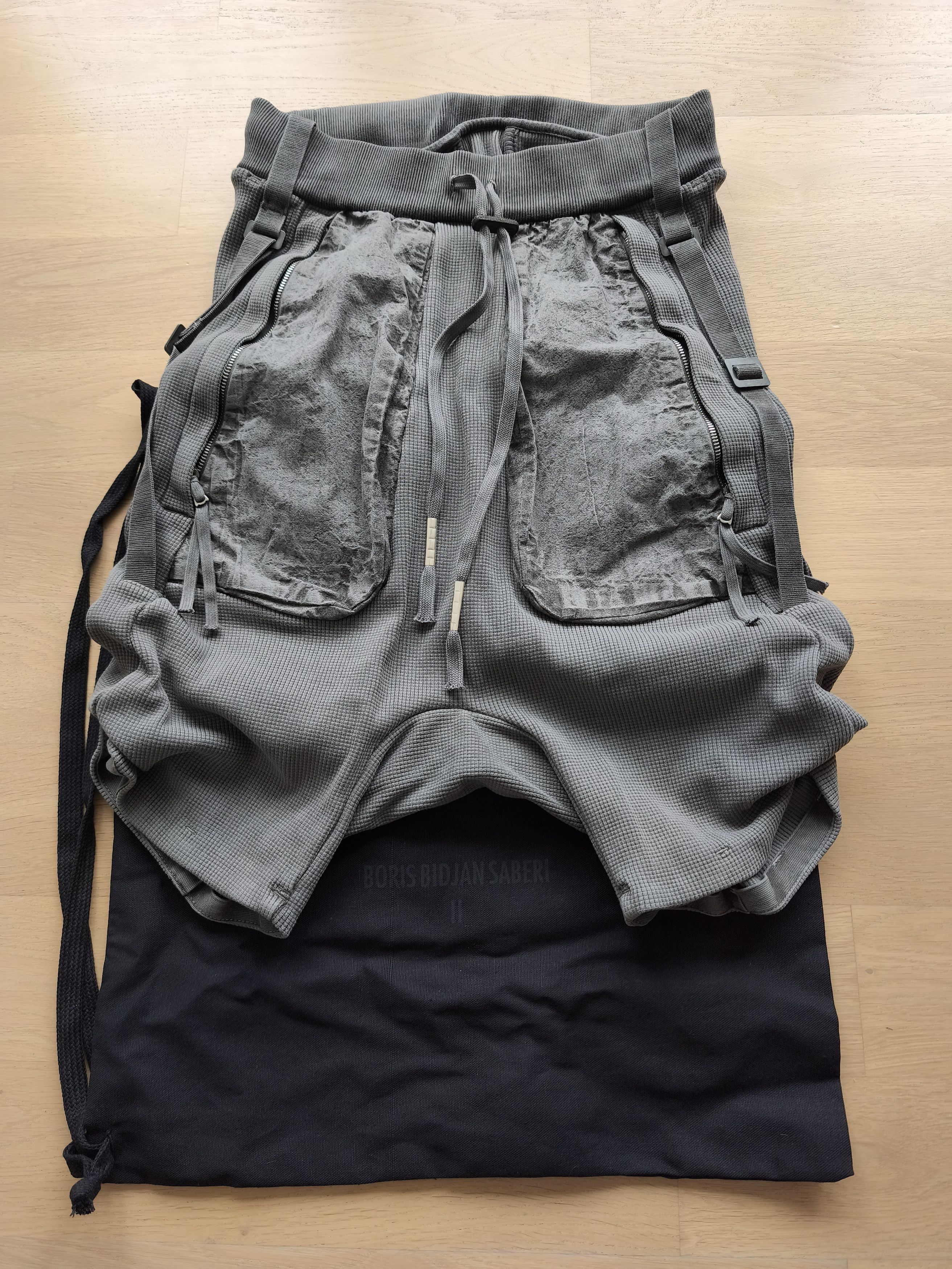 BORIS BIDJAN SABERI F0406C P8.1 WAFFLE SHORTS