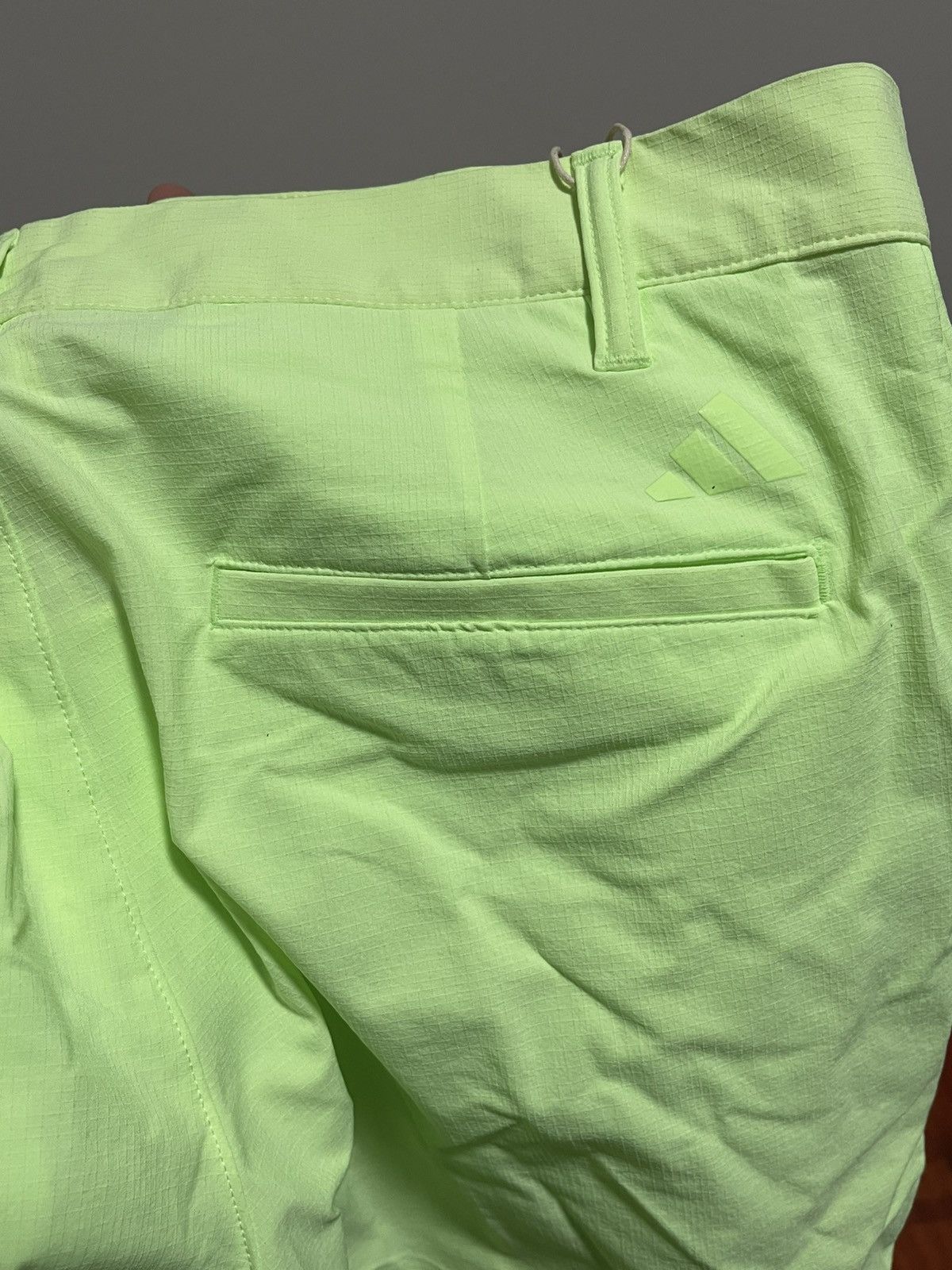 Adidas Adidas Golf Men Neon Green Dobby Tex Spark Performance Size US 30 / EU 46 - 4 Thumbnail