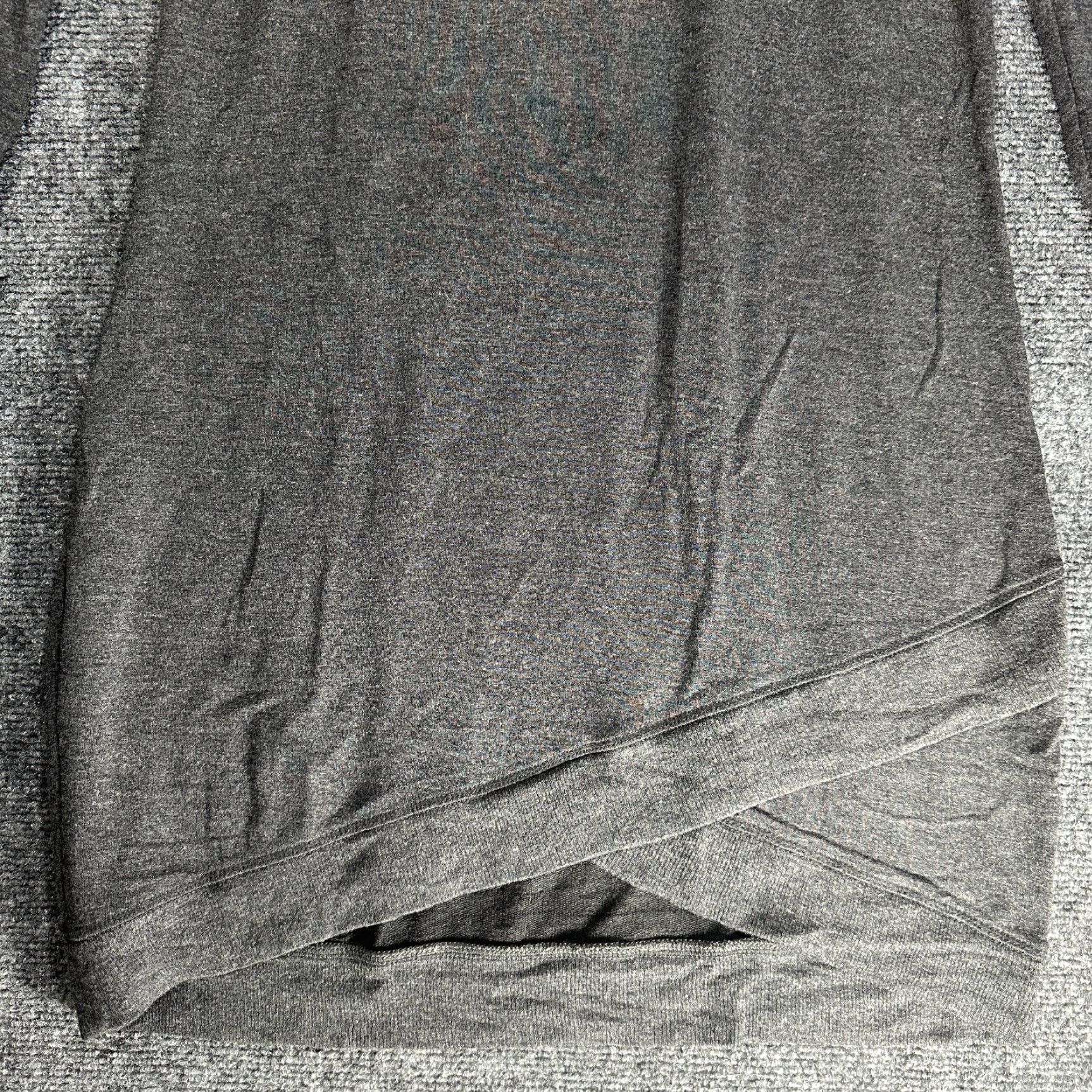 Athleta Athleta Midi Sweater Dress Womens S Gray Knit Stretch Thumb Holes Casual Party/Cocktail Travel Modern Classic Years: N/A Mens/Womens: Womens Size S / US 4 / IT 40 - 2 Thumbnail