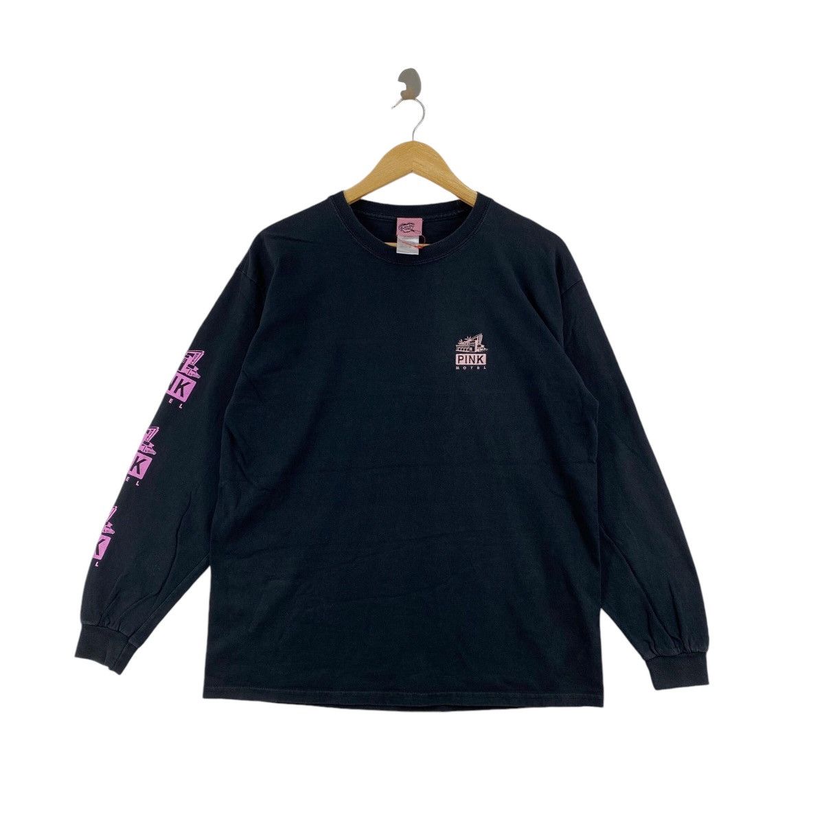 Japanese Brand Vintage RNA Alternative Pink Motel Long Sleeve Art Japanese Size US M / EU 48-50 / 2 - 1 Thumbnail