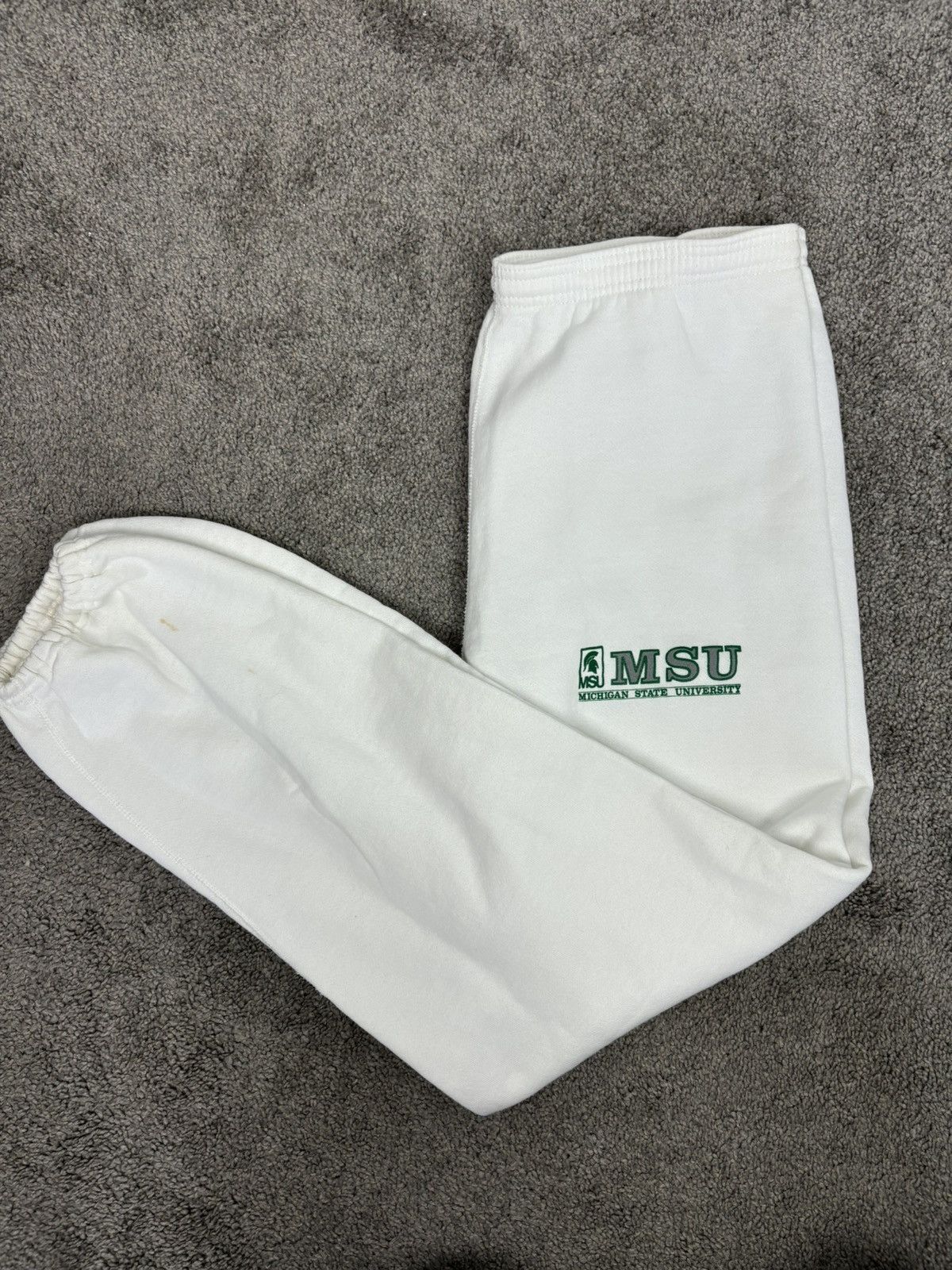 Vintage Vintage white 90s michigan state sweatpants Size US 34 / EU 50 - 1 Thumbnail
