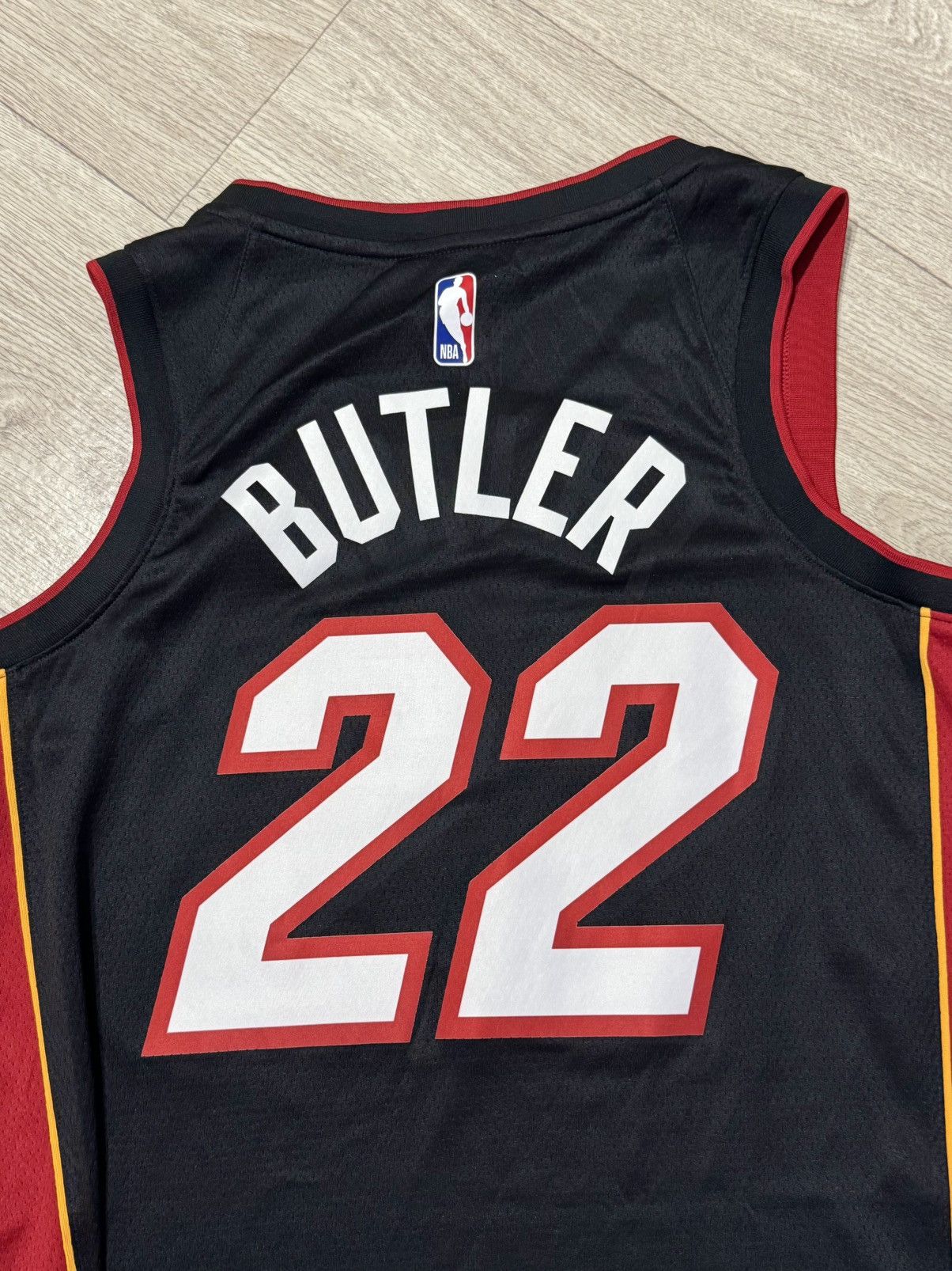 Nike 🔷Nike Miami Heat Jimmy Butler #22 NBA Jersey🔷 Size US M / EU 48-50 / 2 - 7 Thumbnail