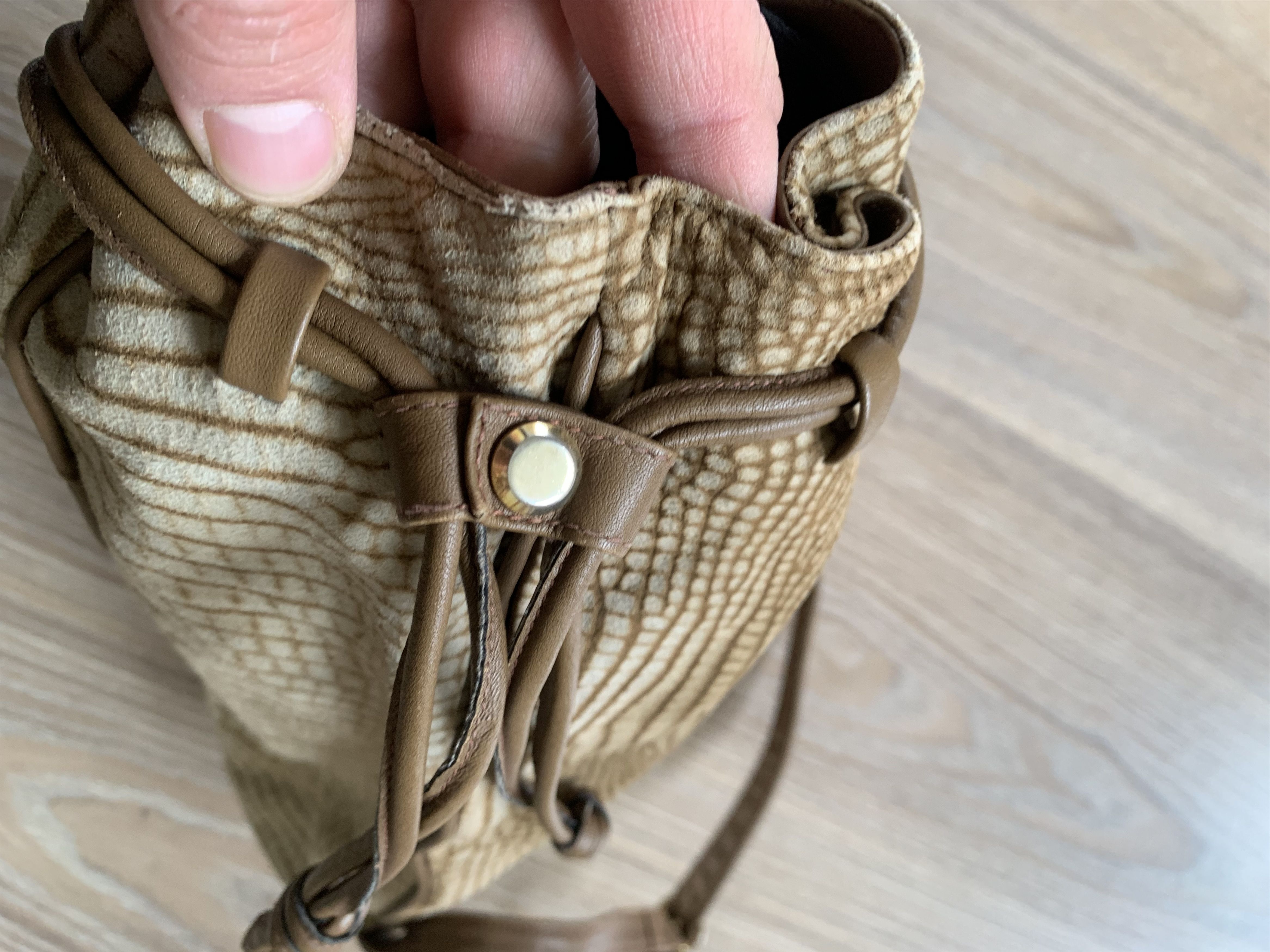 Other Rare Vintage Castioni Lizard Suede Crossbody Drawstring Bag Size ONE SIZE - 8 Thumbnail