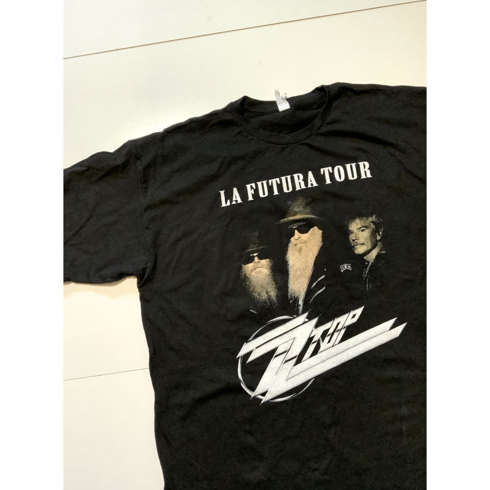Vintage ZZ Top La Futura Tour Greek Theatre 2014 Los Angeles The Baddest Band TShirt XL Black Mens Band Shirt XL Size US XL / EU 56 / 4 - 3 Thumbnail