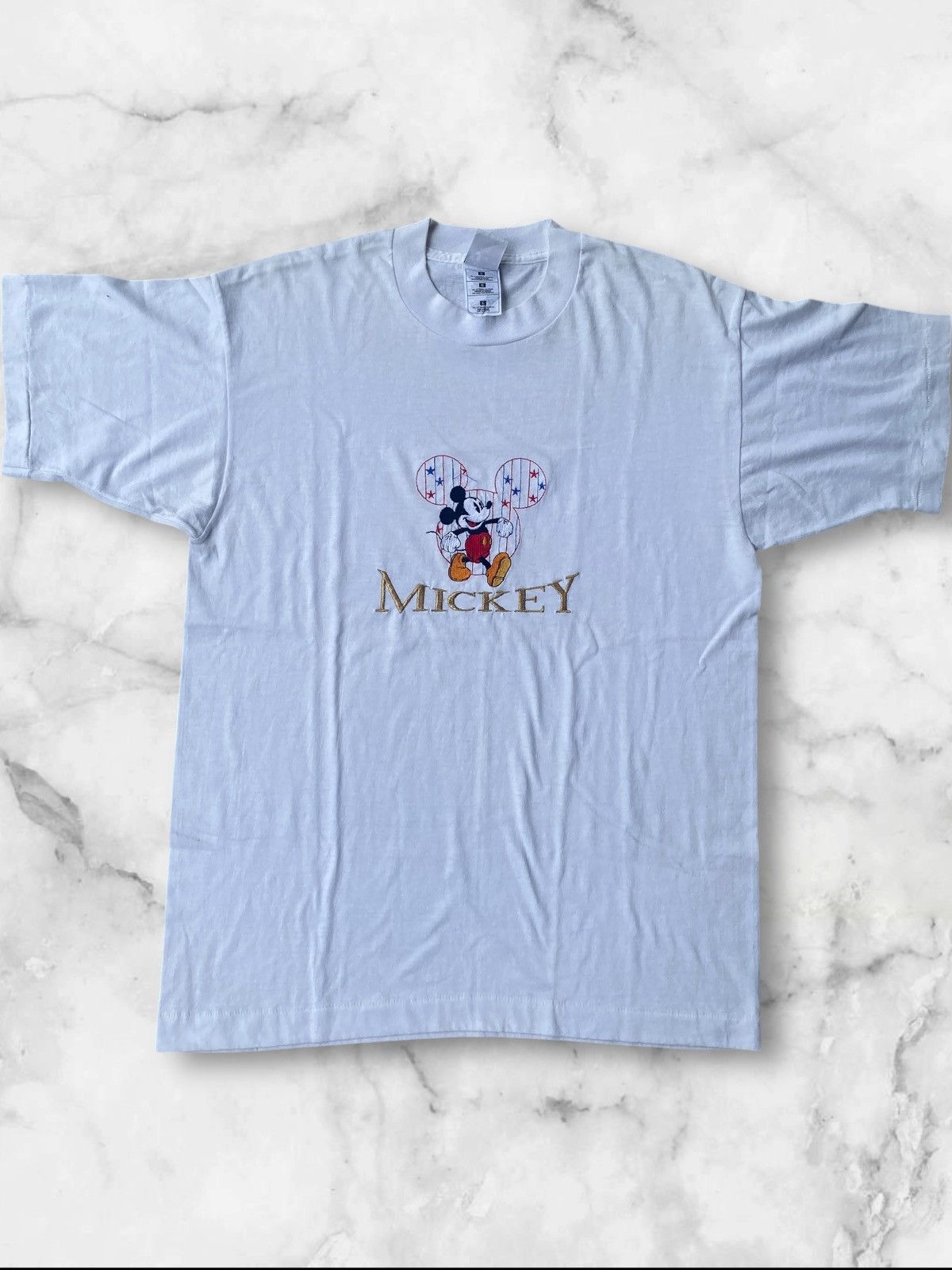 Disney Vintage Mickey & Co. Embroidered Mickey Mouse Tee 90’s Size US L / EU 52-54 / 3 - 1 Thumbnail