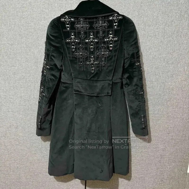 Versace Versace Black Embroidered Women's Coat . Size S / US 4 / IT 40 - 2 Thumbnail