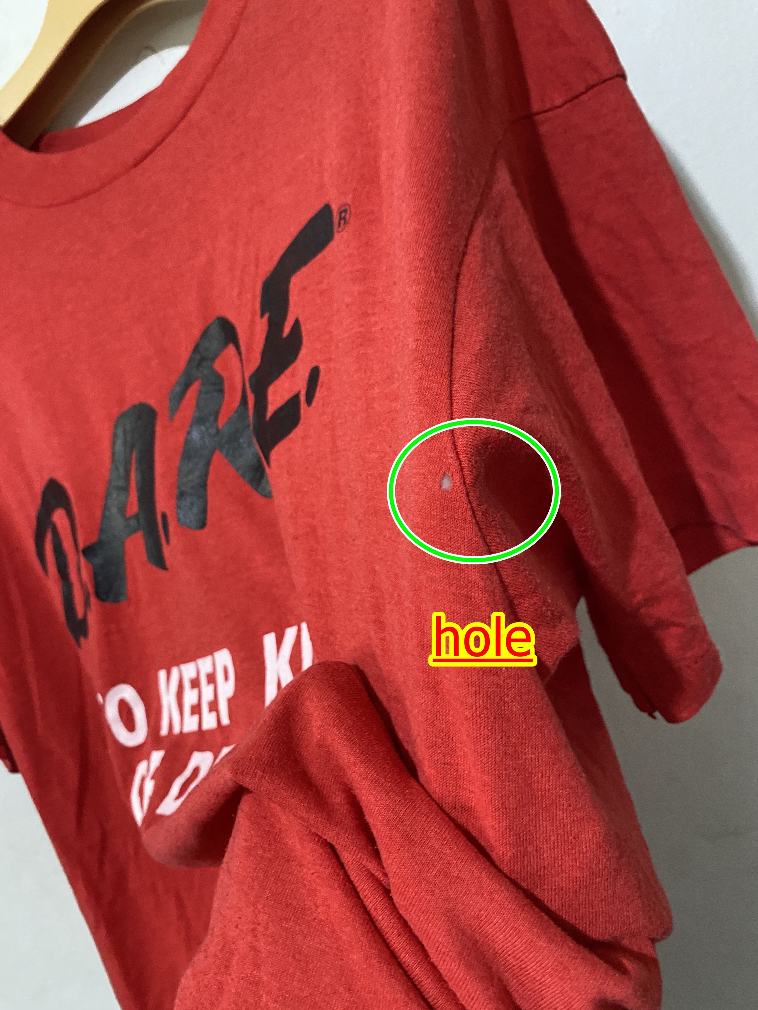D.A.R.E × Vintage Vintage 80s DARE To Keep Kids Off Drugs Red Tee Size US L / EU 52-54 / 3 - 5 Thumbnail