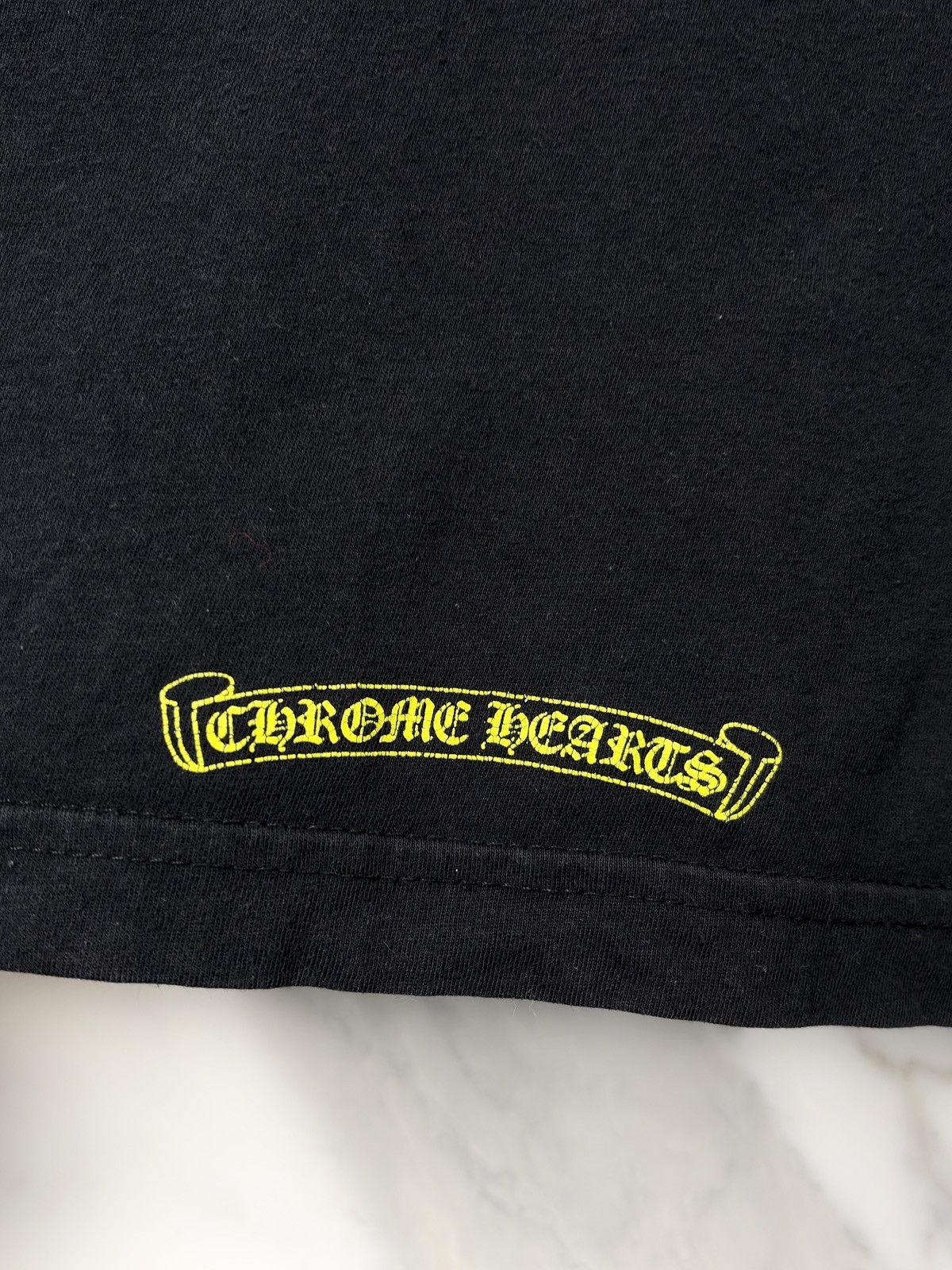 Chrome Hearts Chrome Hearts Yellow Eye Chart Horseshoe Logo Pocket Tshirt Size US XL / EU 56 / 4 - 4 Thumbnail
