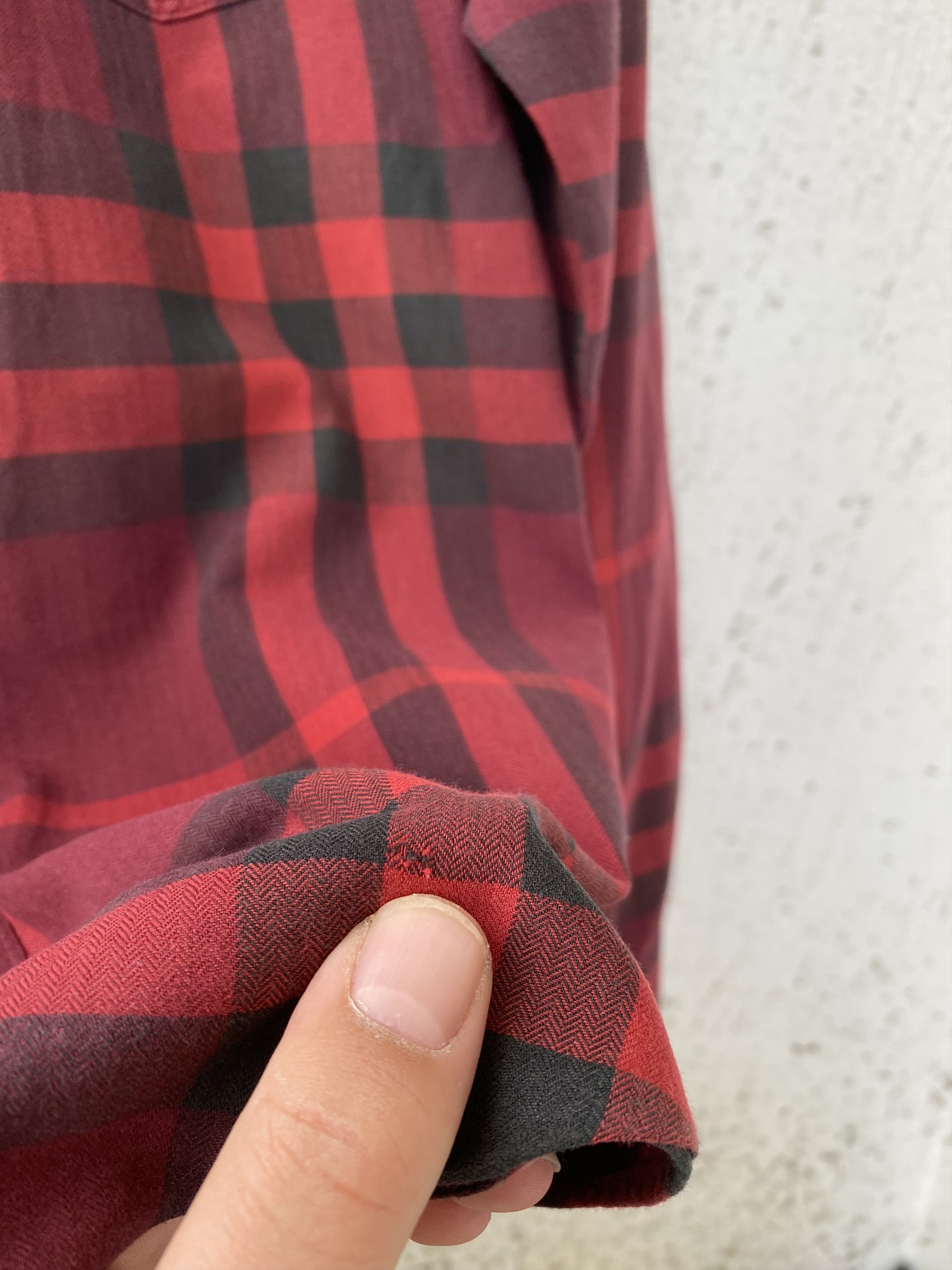 Burberry red nova check shirt Size US S / EU 44-46 / 1 - 3 Thumbnail