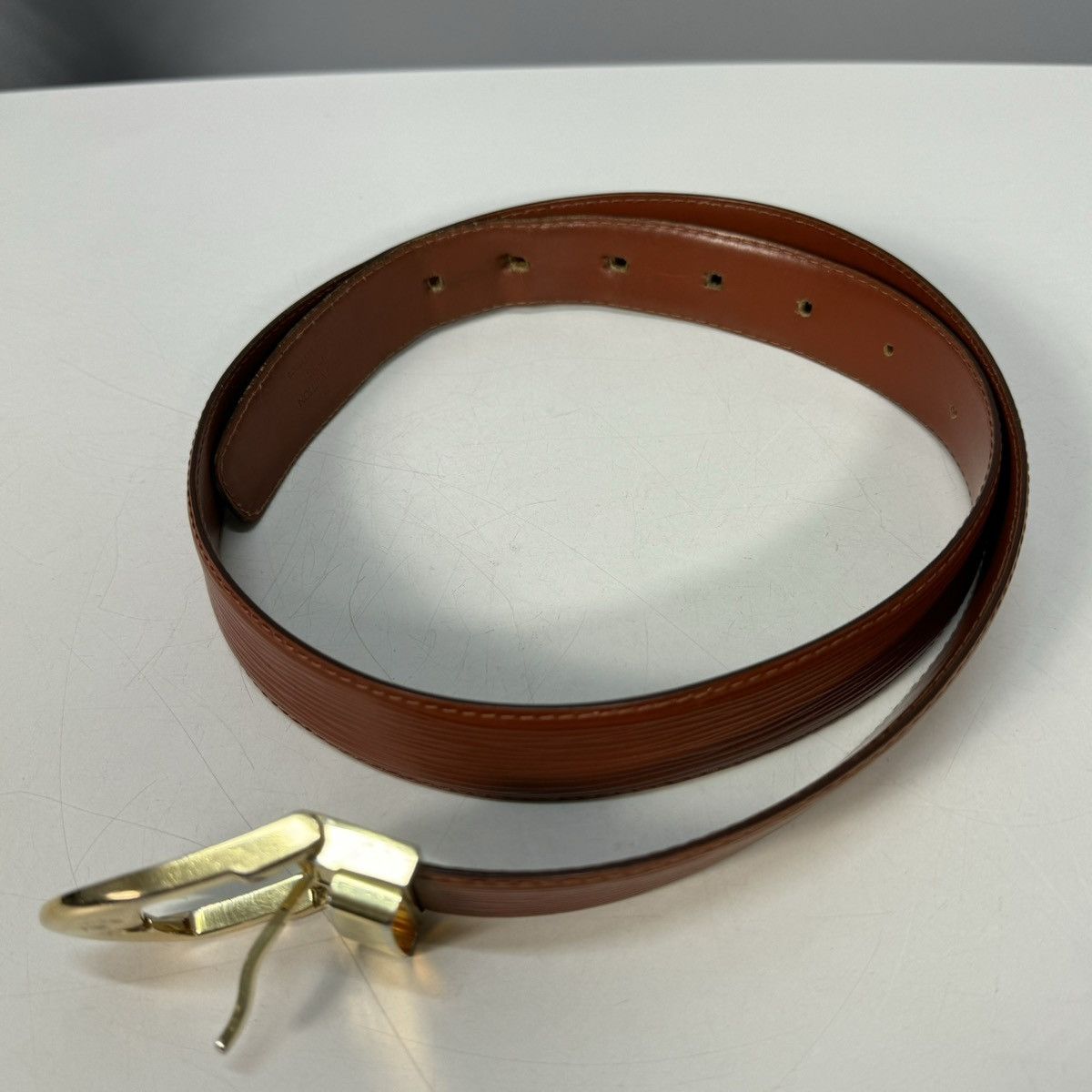 Louis Vuitton LOUIS VUITTON belt Epi santule leather/metal Size ONE SIZE - 9 Thumbnail