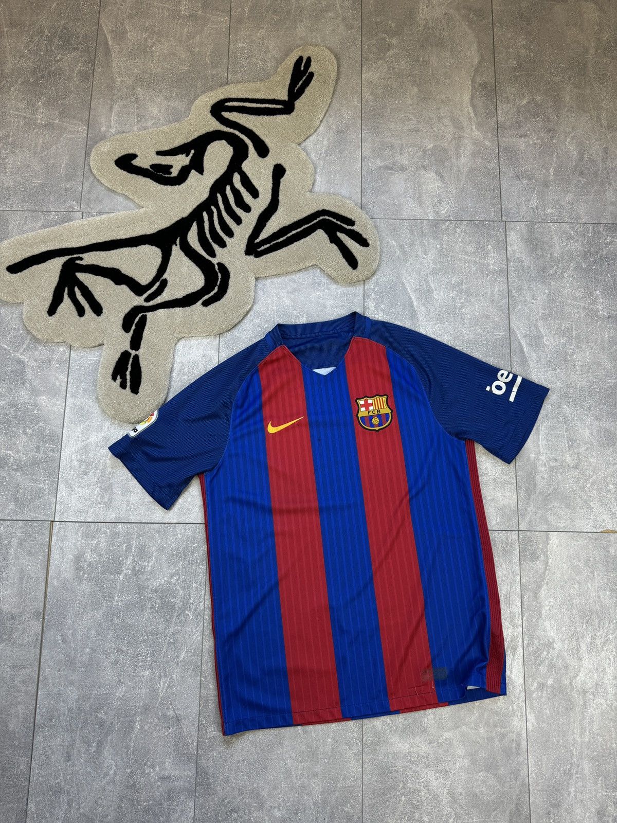 Nike Mens Vintage Nike FC Barcelona T-shirt soccer jersey y2k Size US M / EU 48-50 / 2 - 1 Thumbnail
