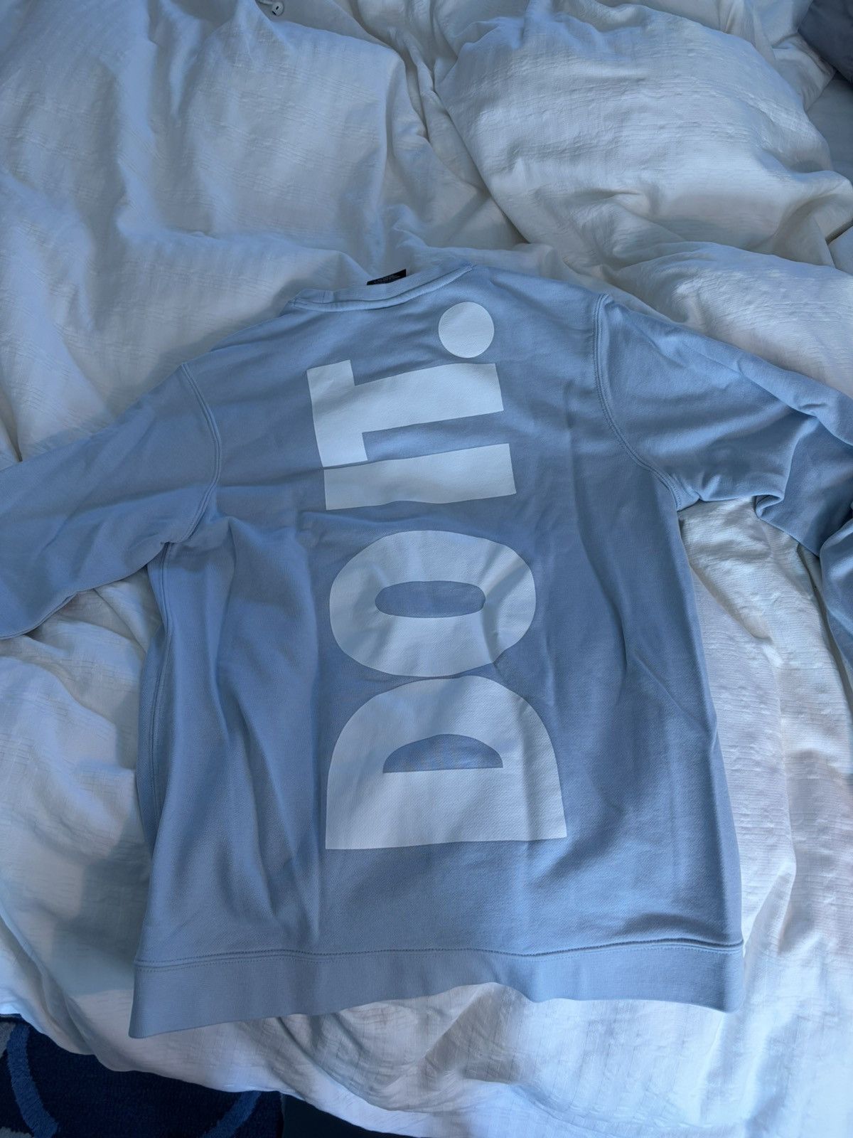Nike Nike Baby Blue Crewneck Size US M / EU 48-50 / 2 - 2 Thumbnail