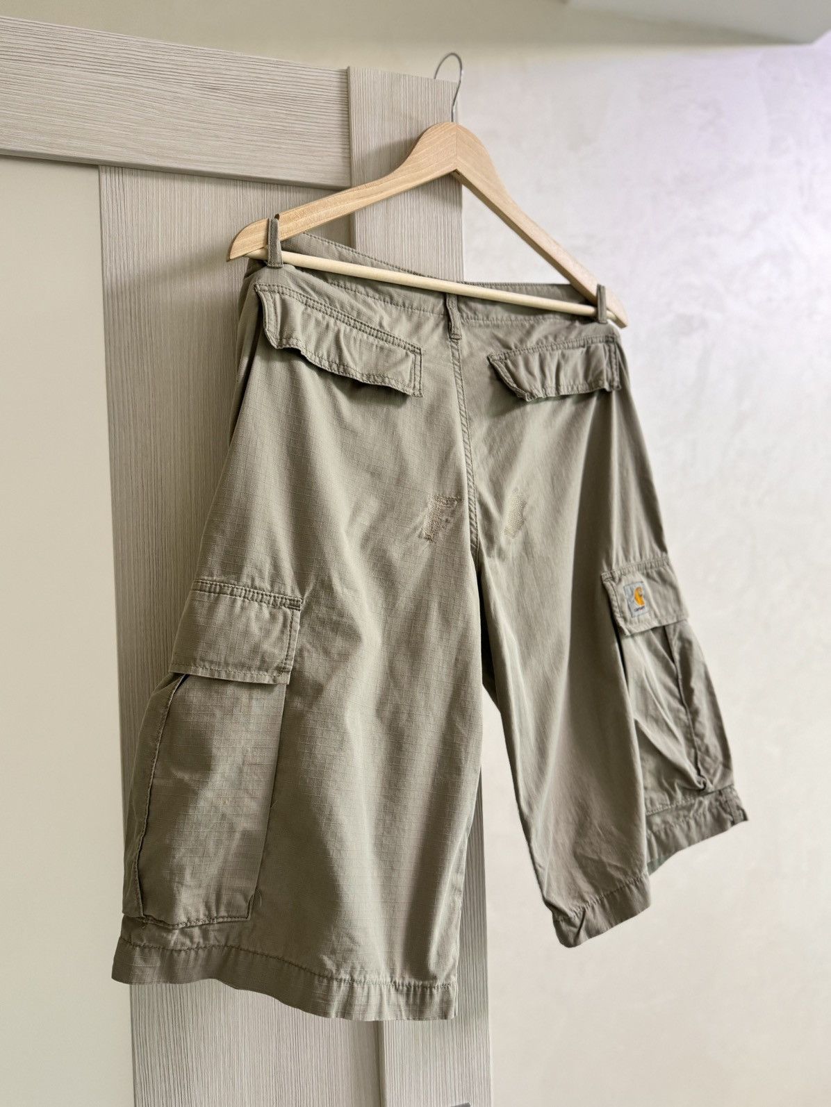 Other Carhartt Shorts Carpenter cargo faded Work Shorts Y2K Size US 32 / EU 48 - 7 Thumbnail