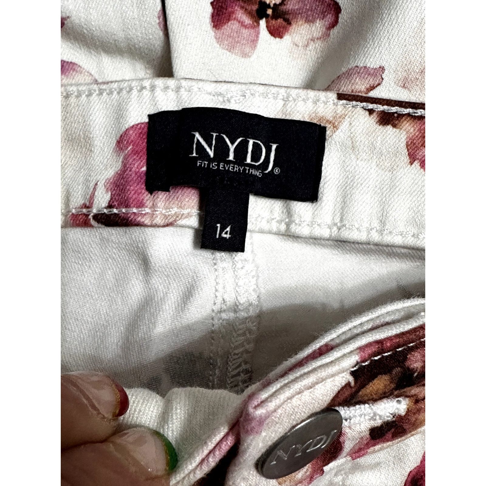 Other NYDJ Jeans Floral Sheri Slim Ankle Length Cream/Pink 14 NWT Size 36" / US 14 / IT 50 - 9 Thumbnail