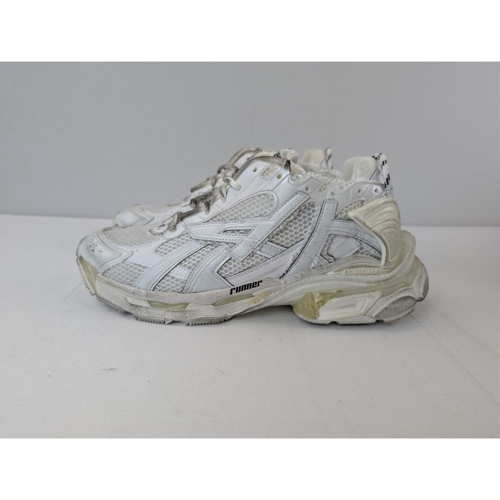 Balenciaga o1rshd1 Q:2 / Monocolor Runners in White Size US 12 / EU 45 - 10 Thumbnail