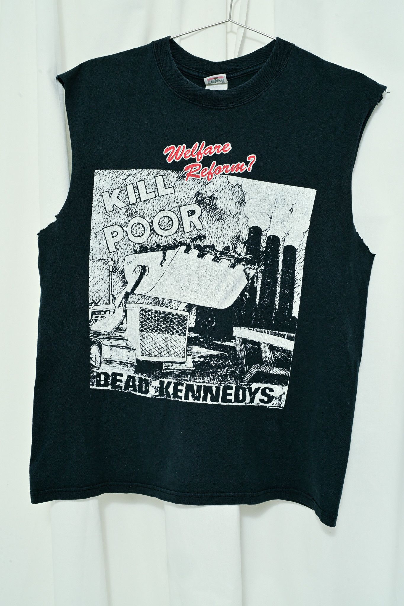 Vintage Vintage Dead Kennedy's "Kill the Poor" T-shirt Size US M / EU 48-50 / 2 - 5 Thumbnail