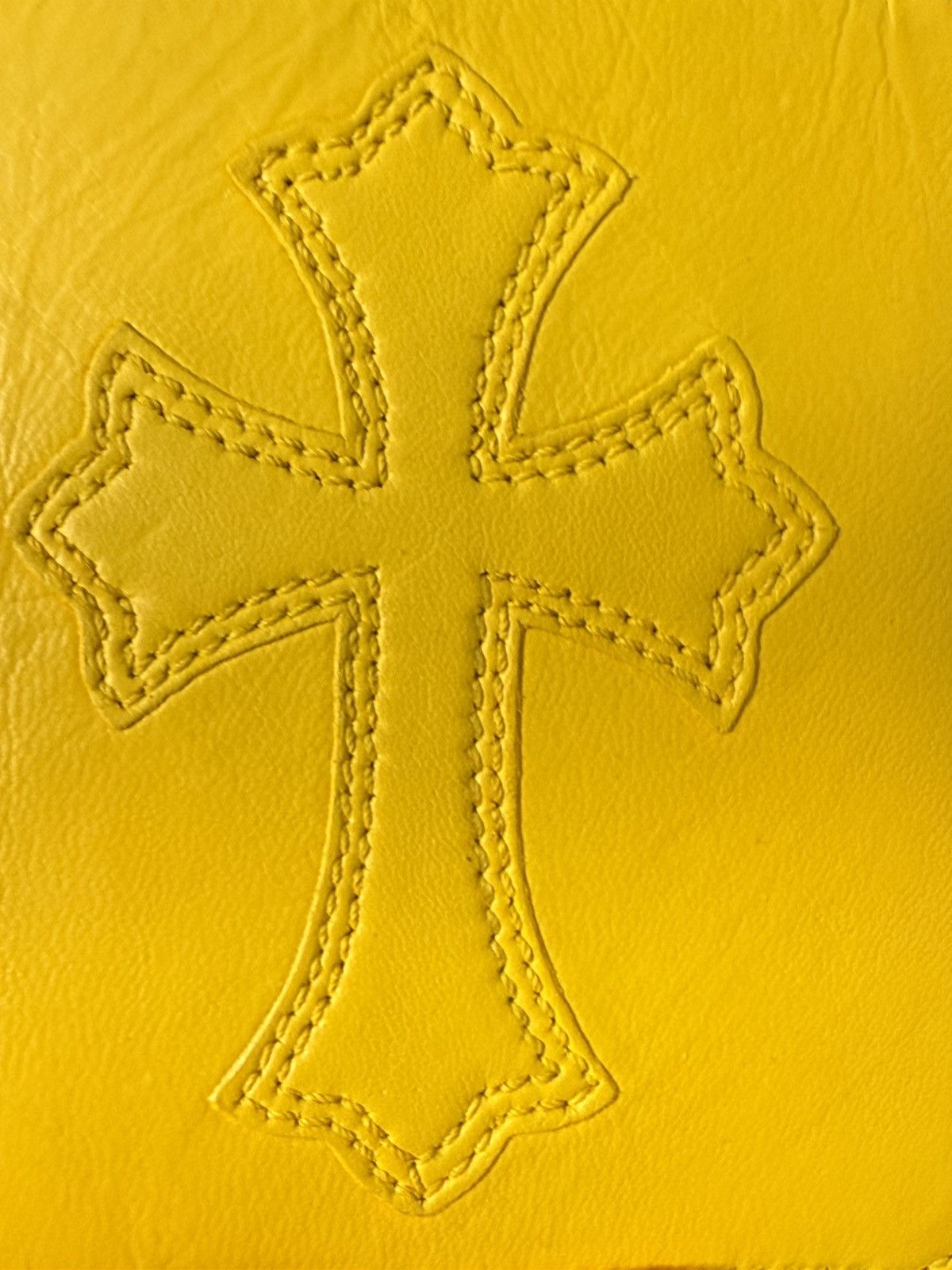 Chrome Hearts Chrome hearts yellow cross patch card case card holder Size ONE SIZE - 4 Thumbnail