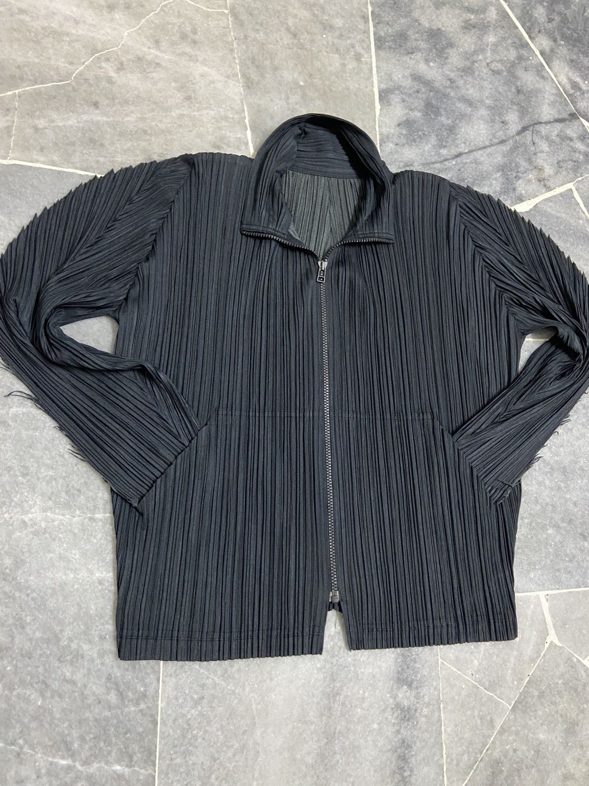 Issey Miyake Vintage Issey Miyake Pleated Jacket Size US M / EU 48-50 / 2 - 10 Thumbnail