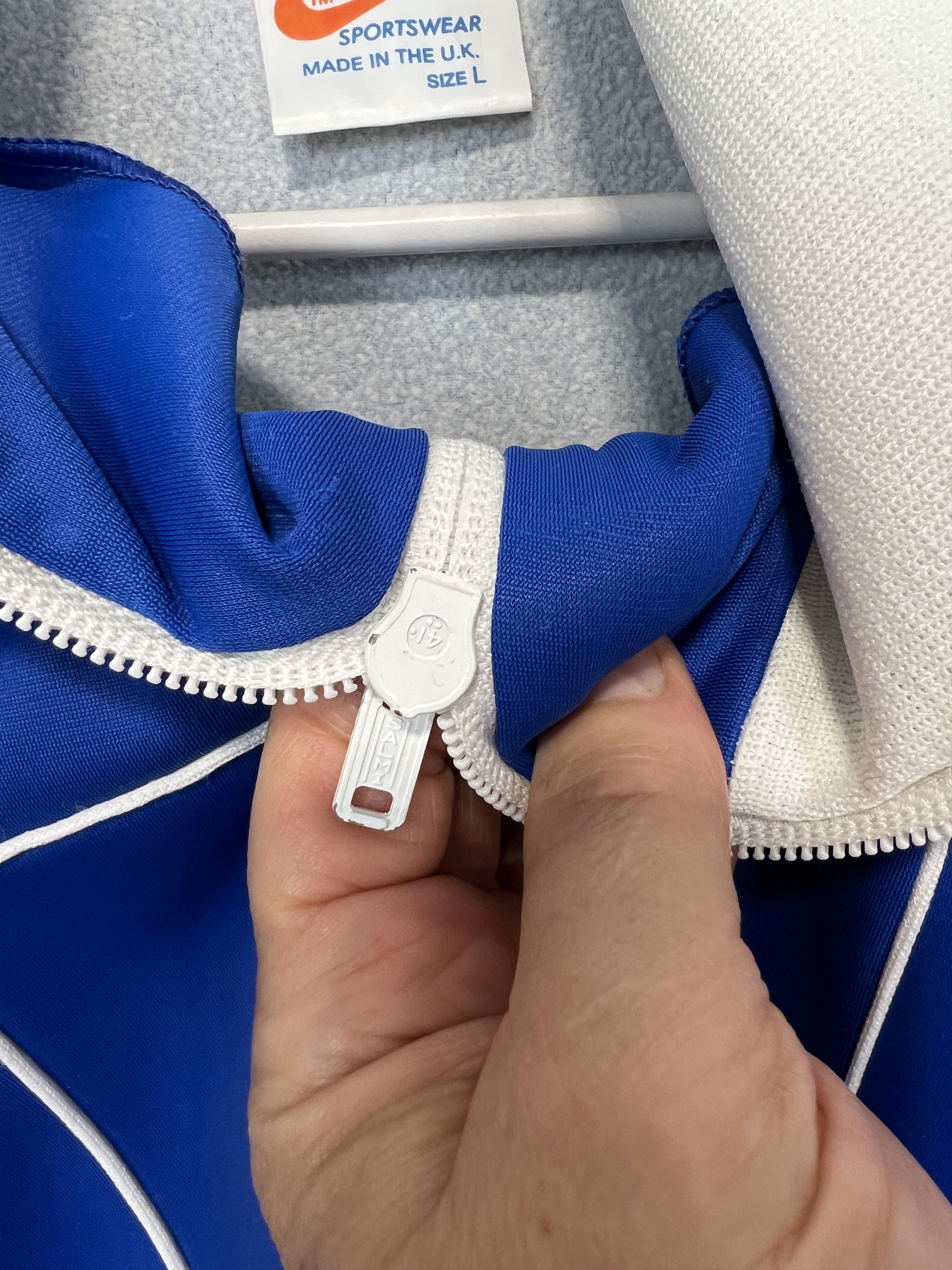 Nike Vintage 80's Nylon Jacket Activewear Track Top Zip Rare Size US L / EU 52-54 / 3 - 4 Thumbnail