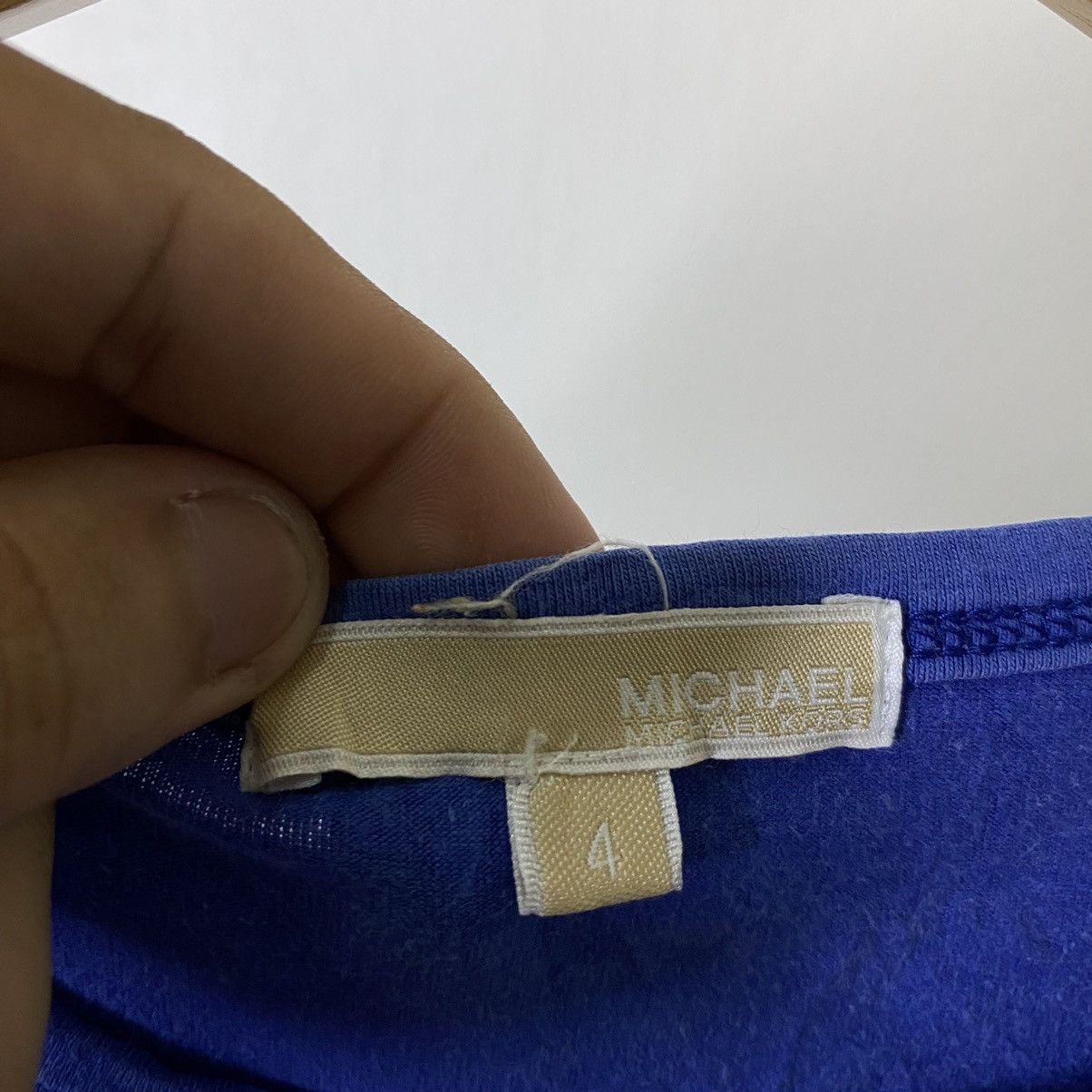 Michael Kors Michael Kors Spell Out Women T Shirt Size XS / US 0-2 / IT 36-38 - 3 Thumbnail
