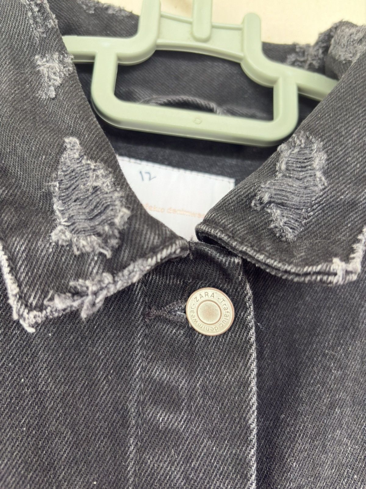 Zara Trafaluc Zara Black Distressed Long Denim Jacket Size US M / EU 48-50 / 2 - 10 Thumbnail