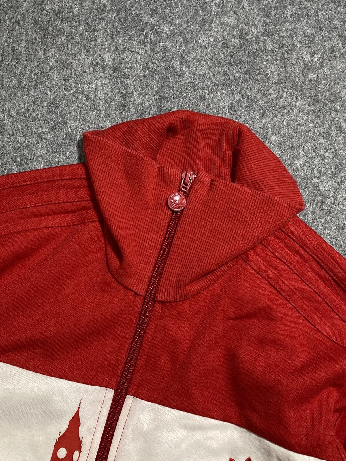 Adidas Rare Adidas Original London Jacket Red Bridge Size US M / EU 48-50 / 2 - 6 Thumbnail
