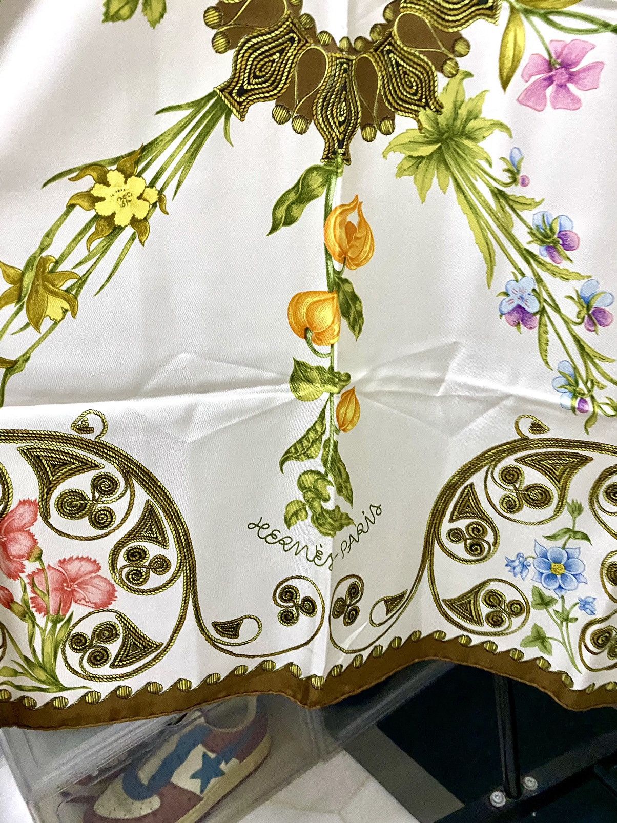 Hermes Vintage Hermes Silk Scarves Arabesques Size ONE SIZE - 7 Thumbnail