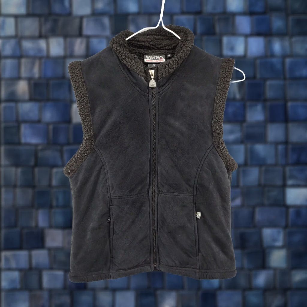 Avalanche Avalanche Womens Sherpa Lined Zip Up Suede Vest - M - Black Size M / US 6-8 / IT 42-44 - 1 Thumbnail